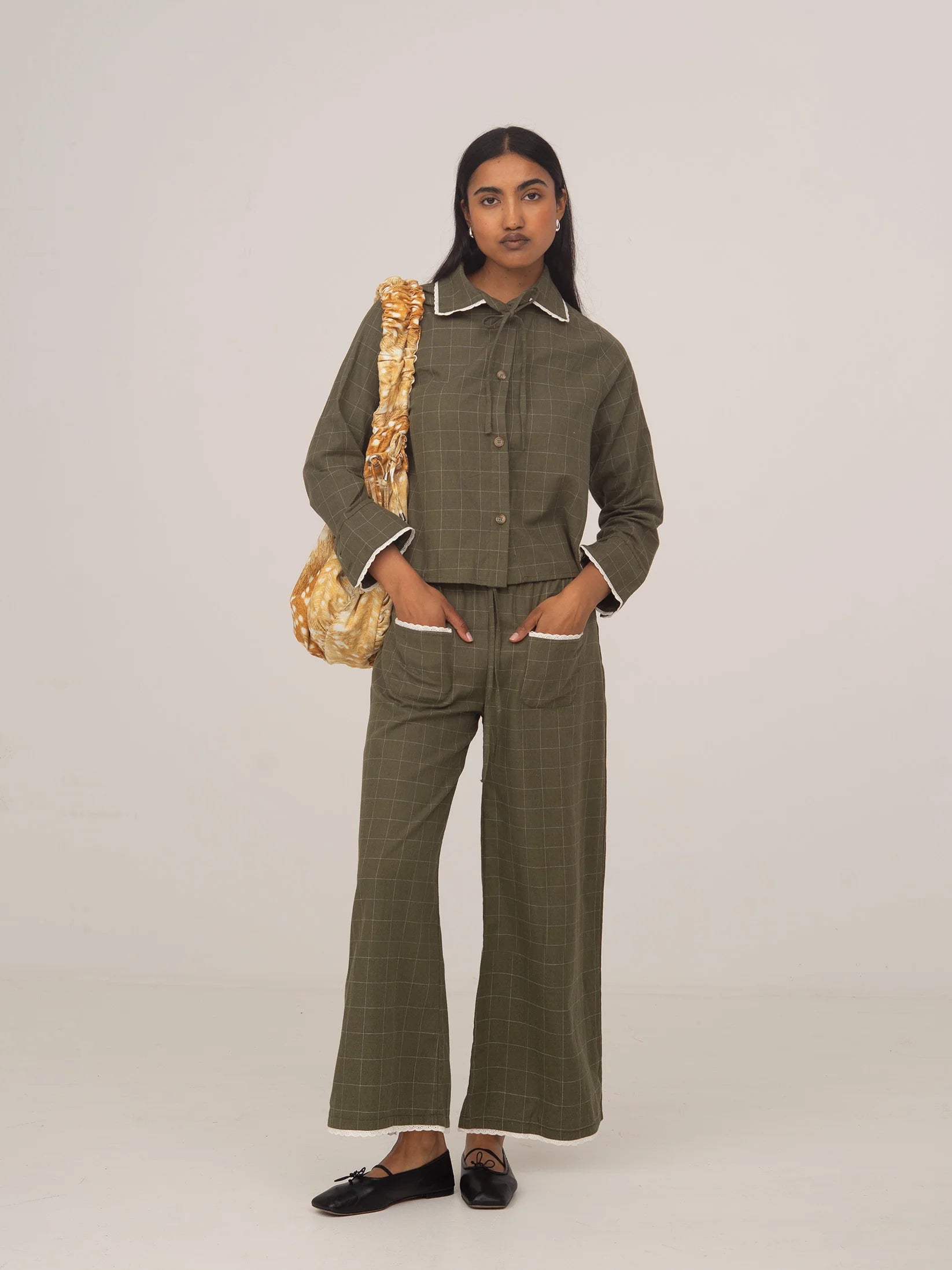 BETTY PLAID GREEN AND WHITE SHIRT
