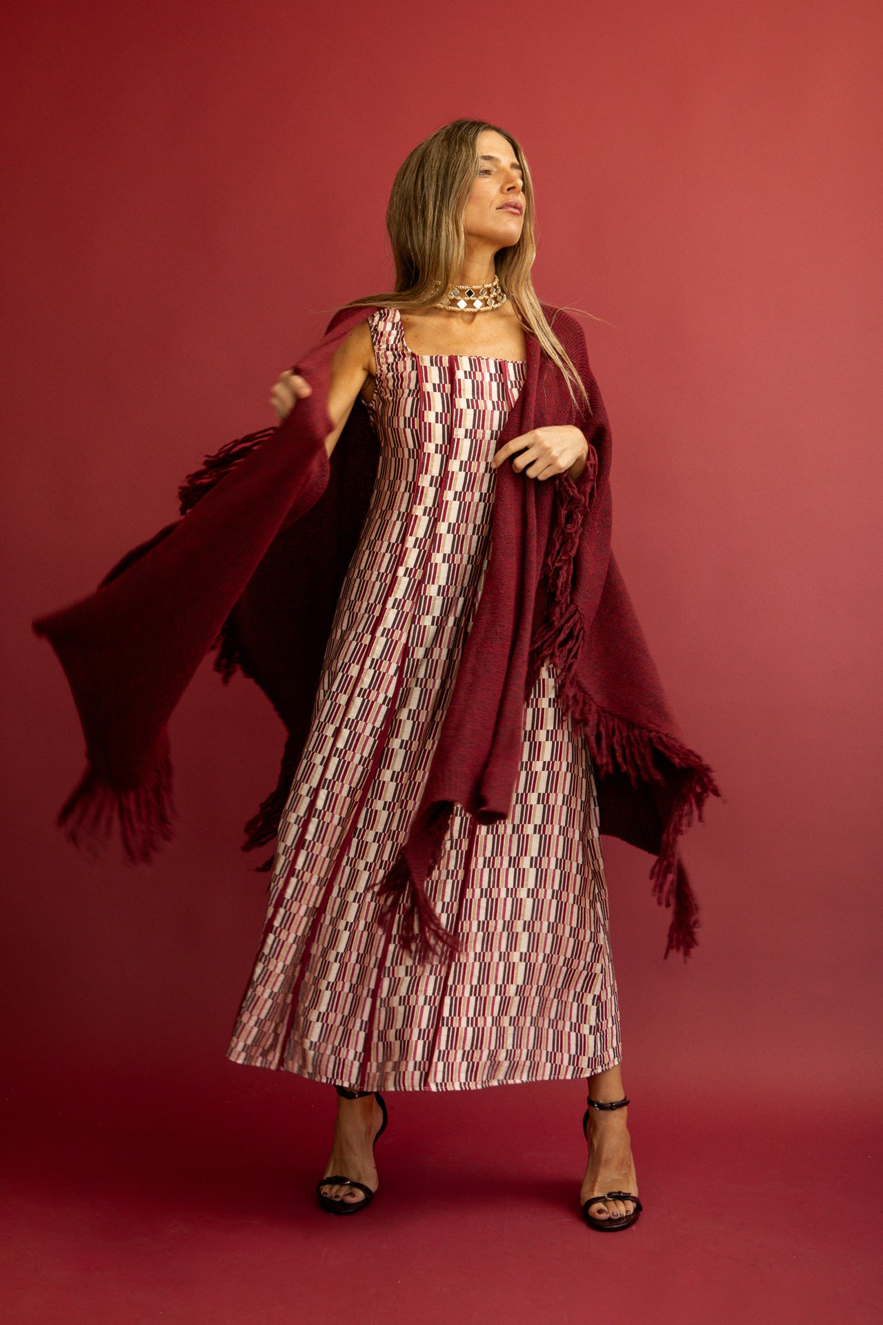 Poncho Sicilia Burdeos