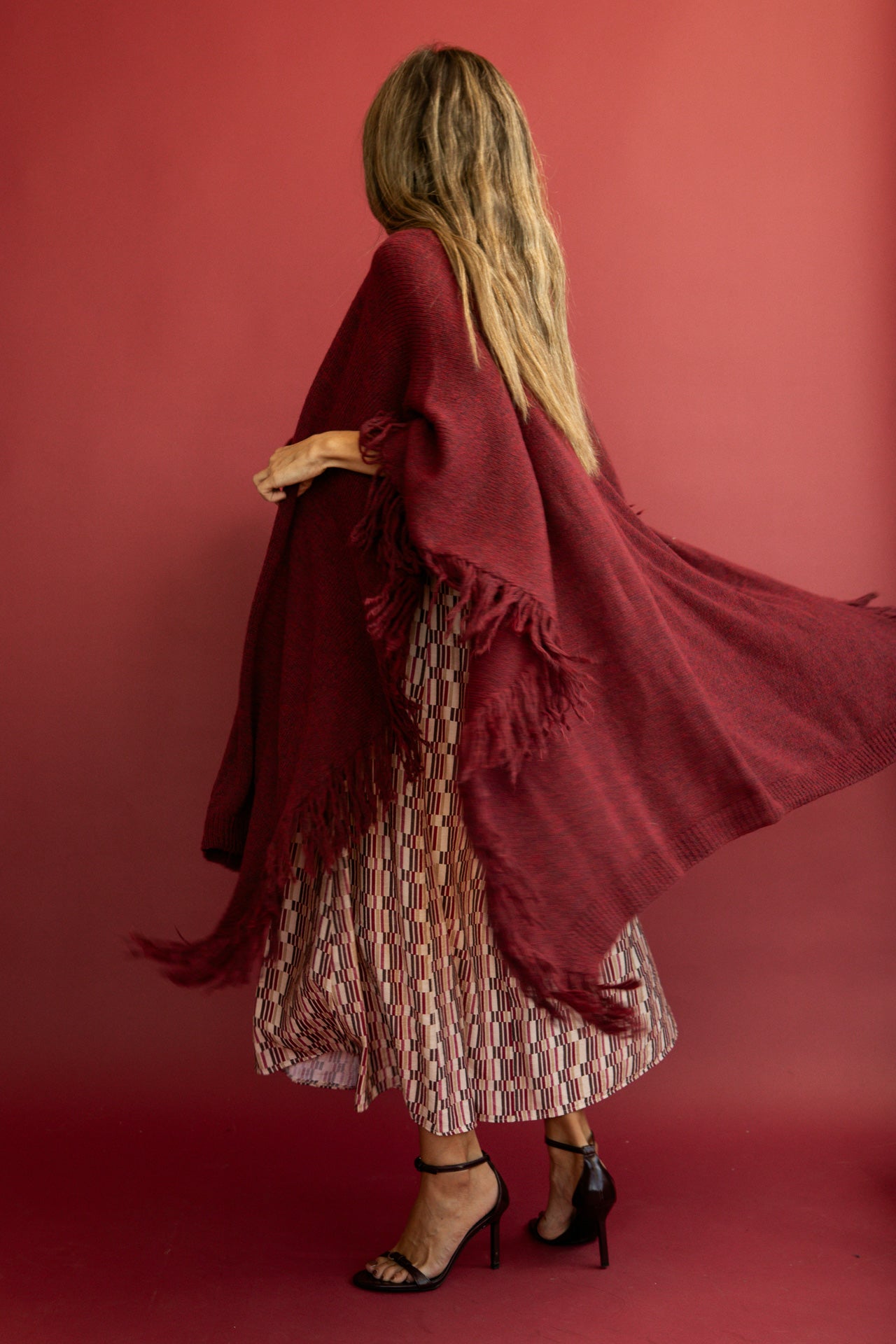 Poncho Sicilia Burdeos