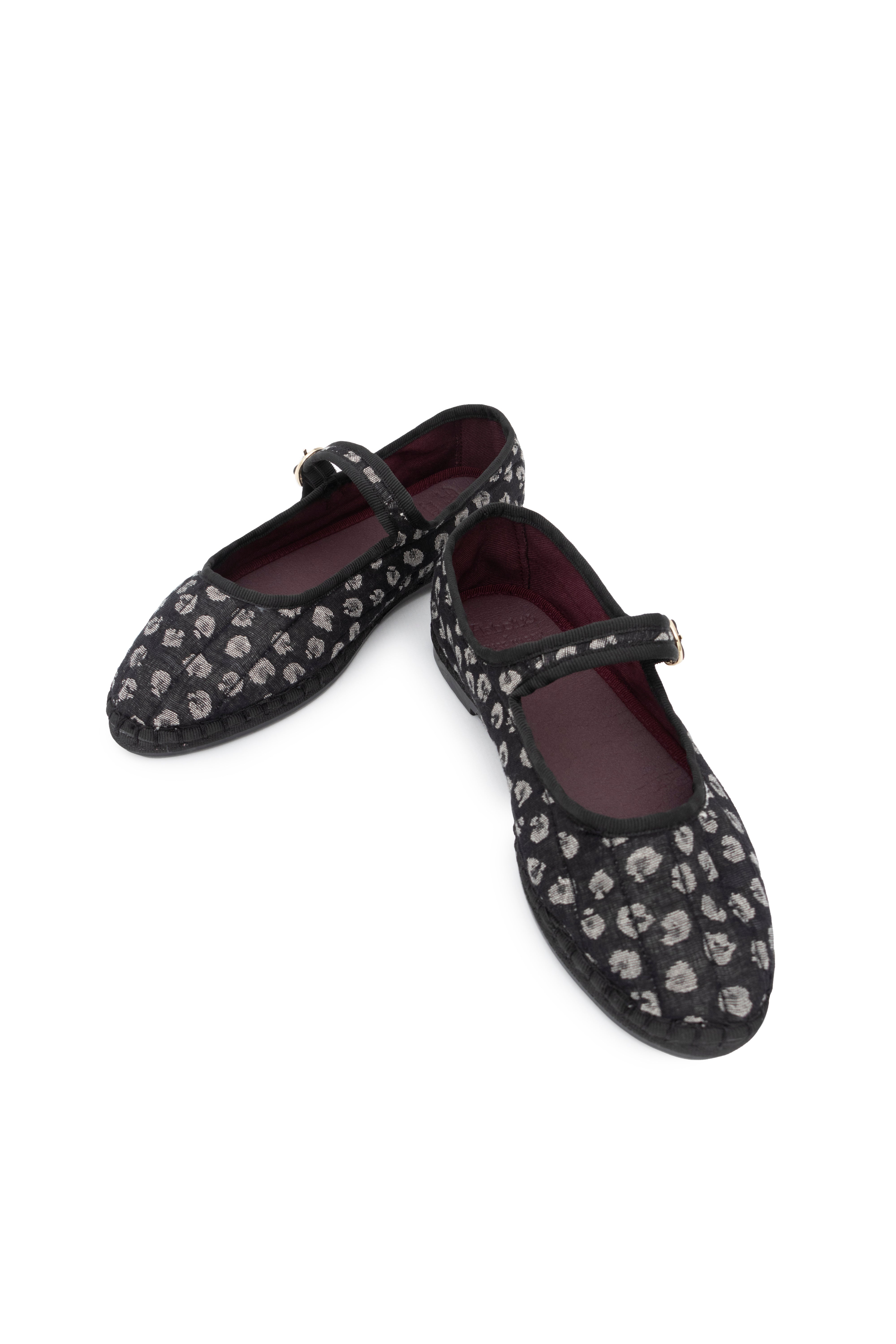 Julise Magon Black