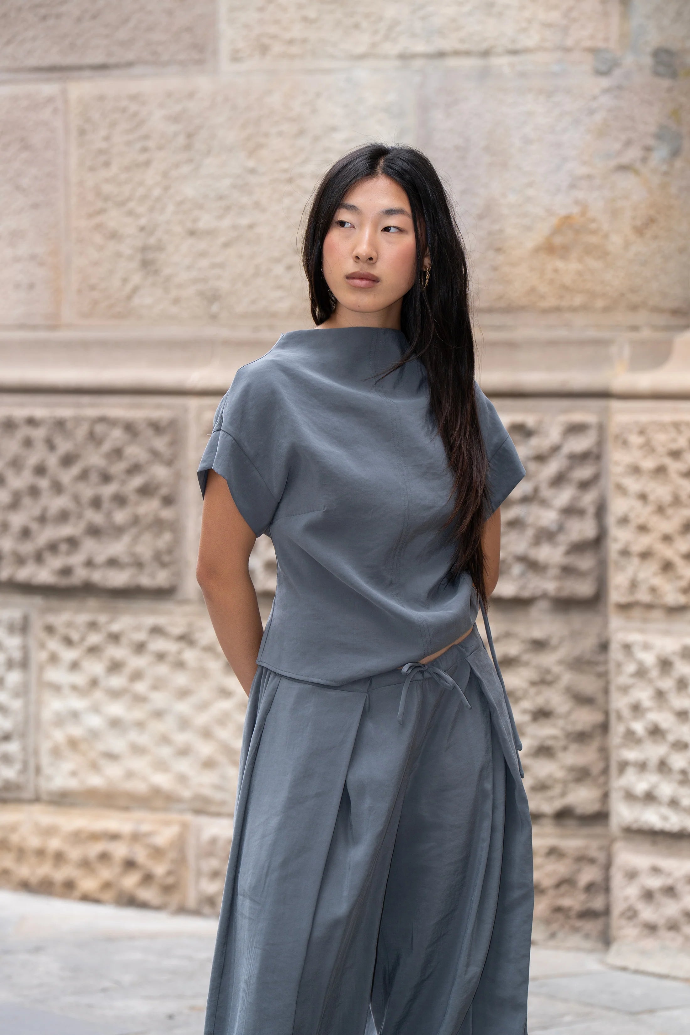 Top Gakito Gris ‘Cupro Touch’