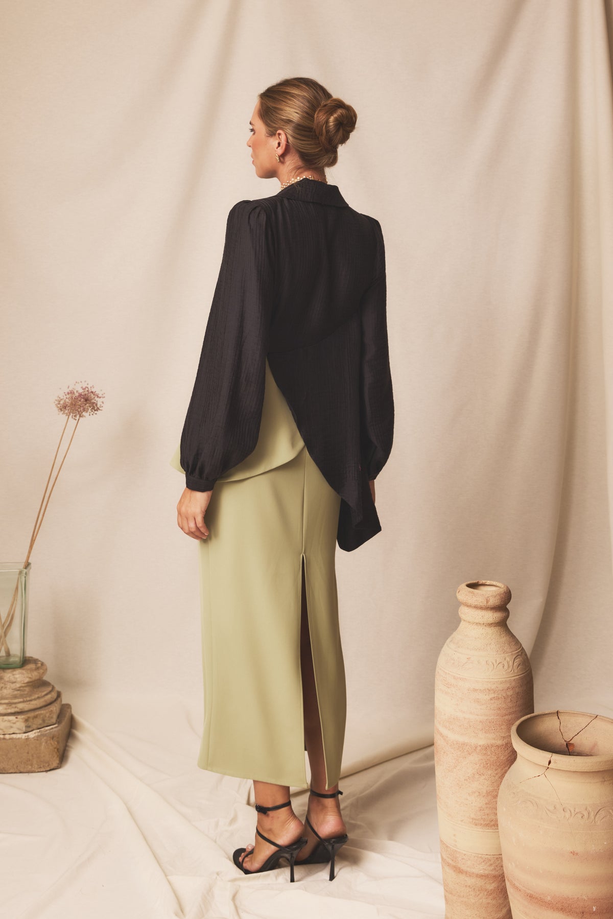 Vestido midi Vaira Salvia