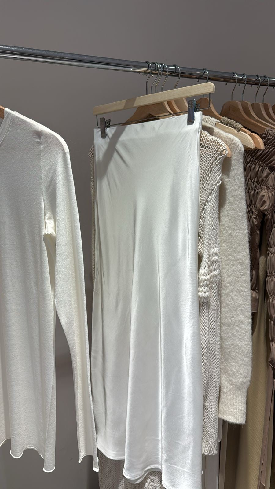 Falda Satinada - Off White