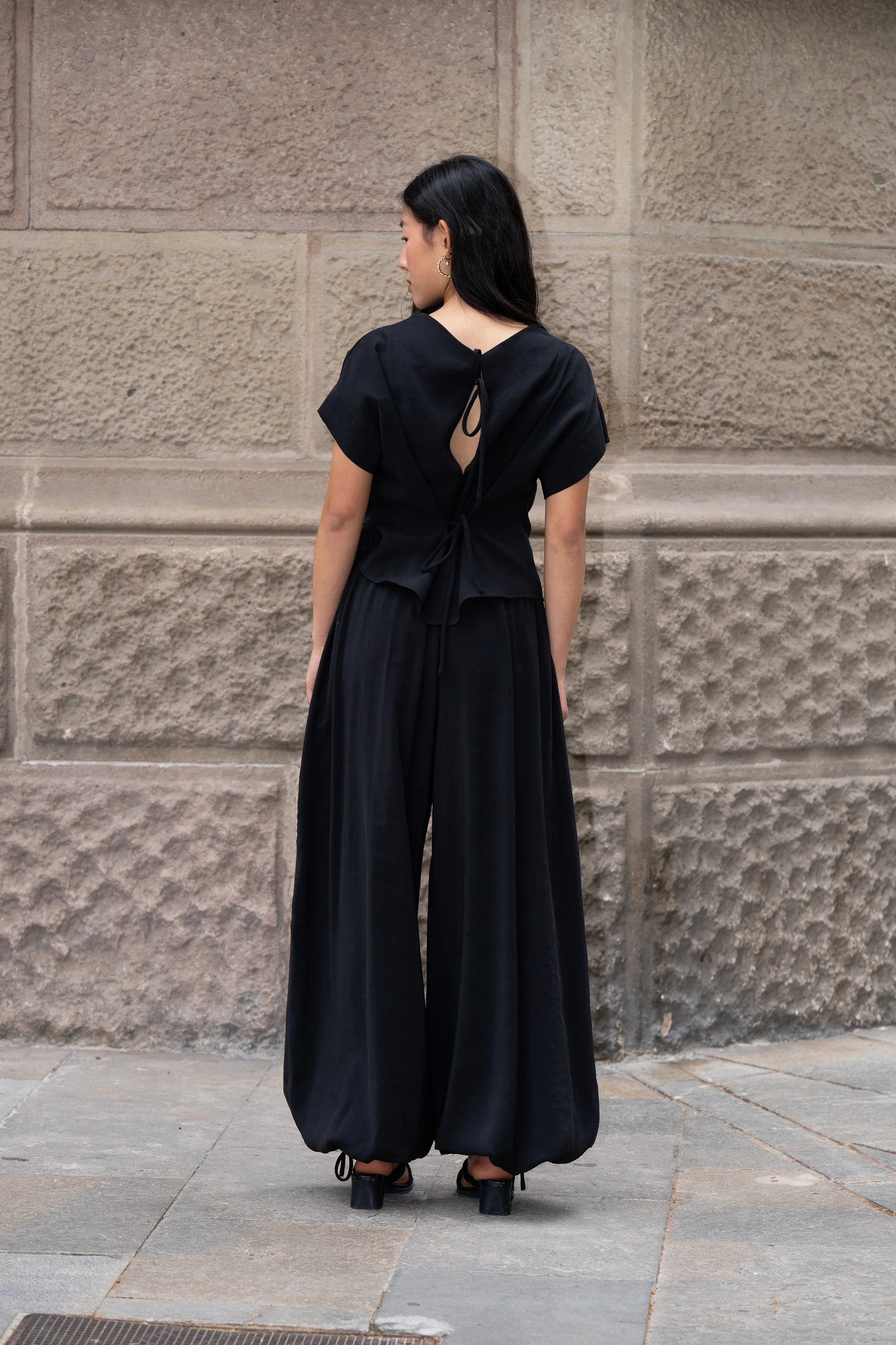 Pantalón Baki Negro ‘Cupro Touch’