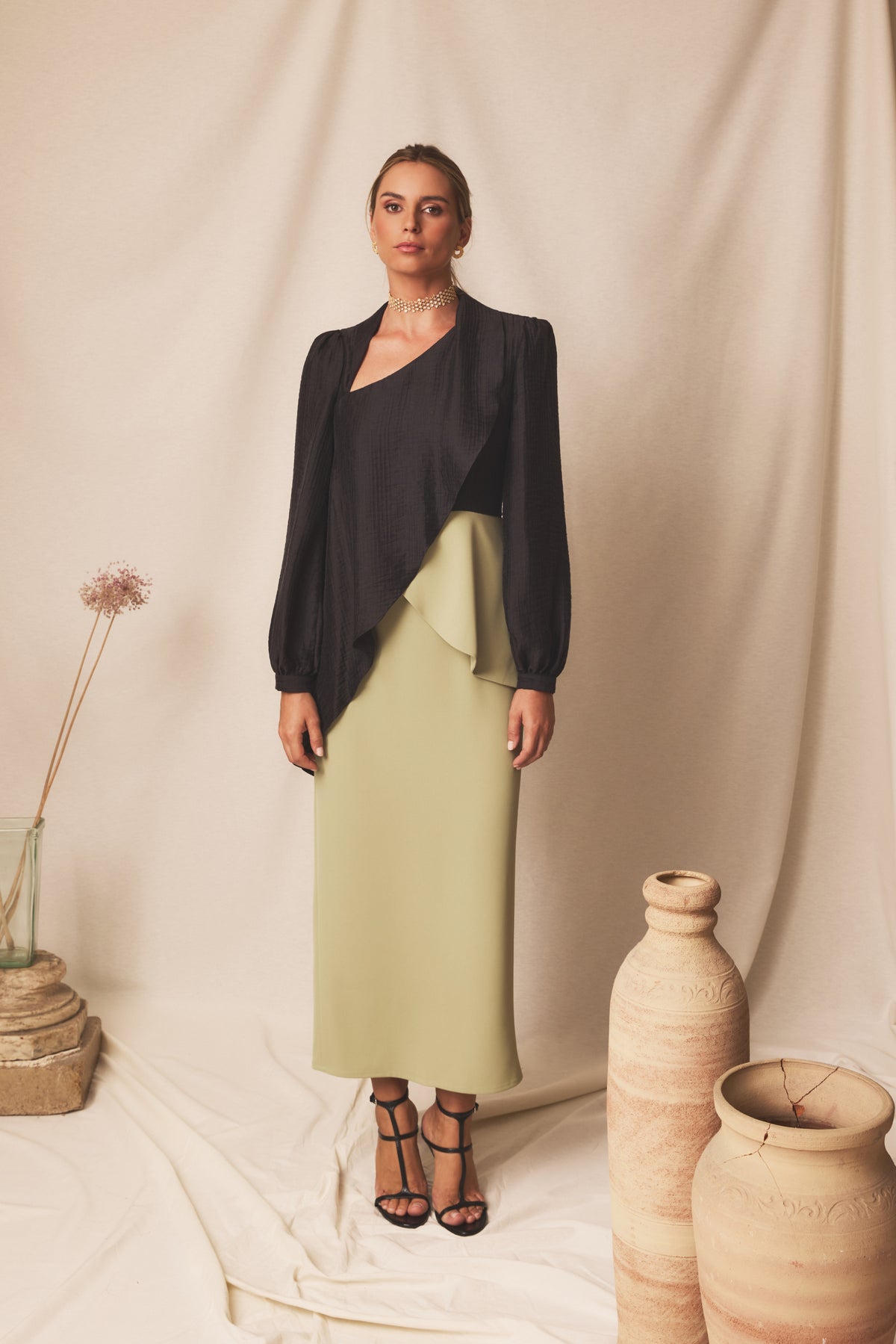Vestido midi Vaira Salvia