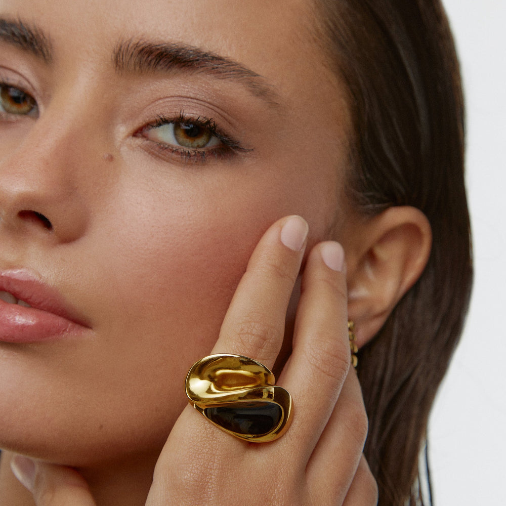Anillo Black Atena Gold
