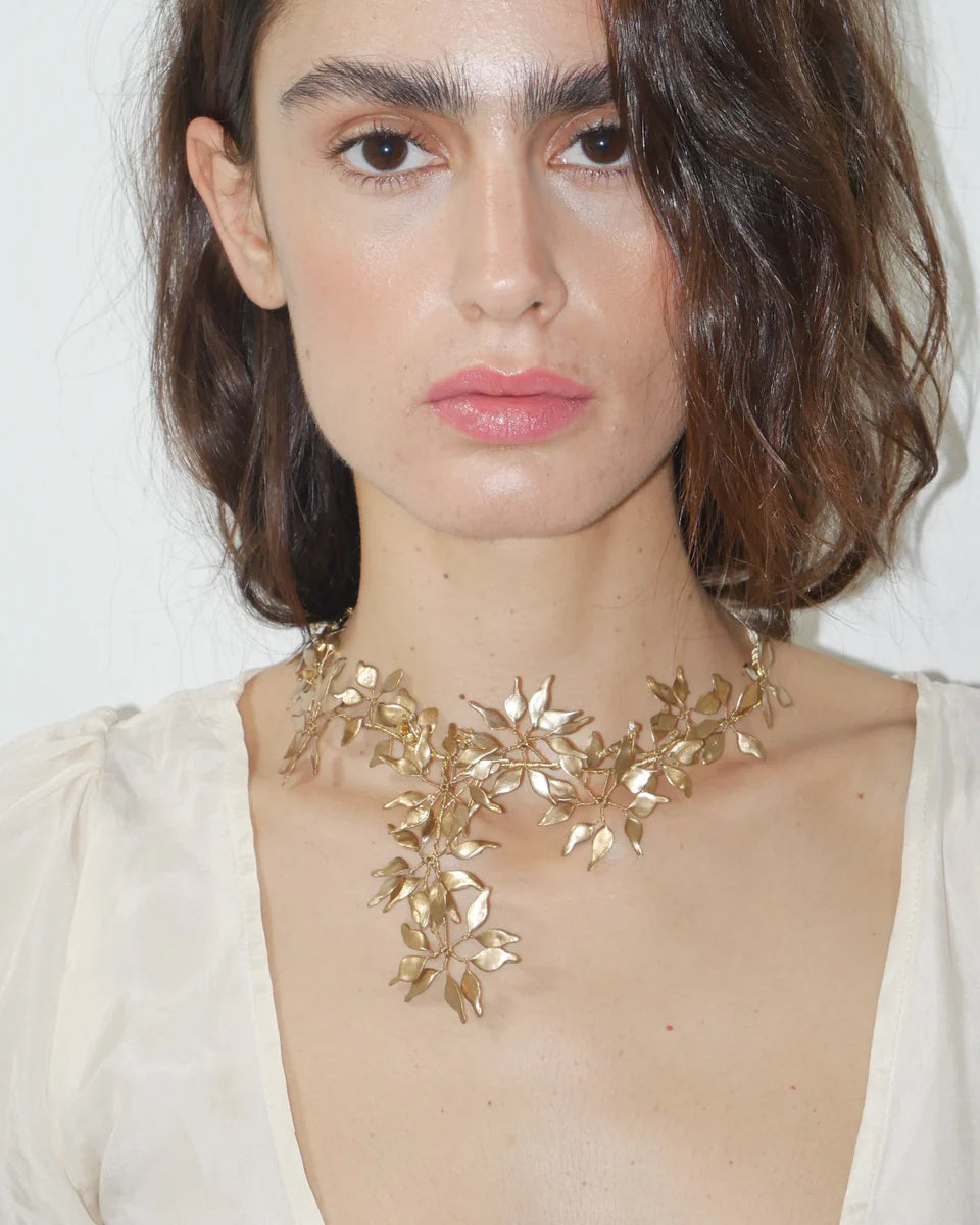 Collar Silencio oro