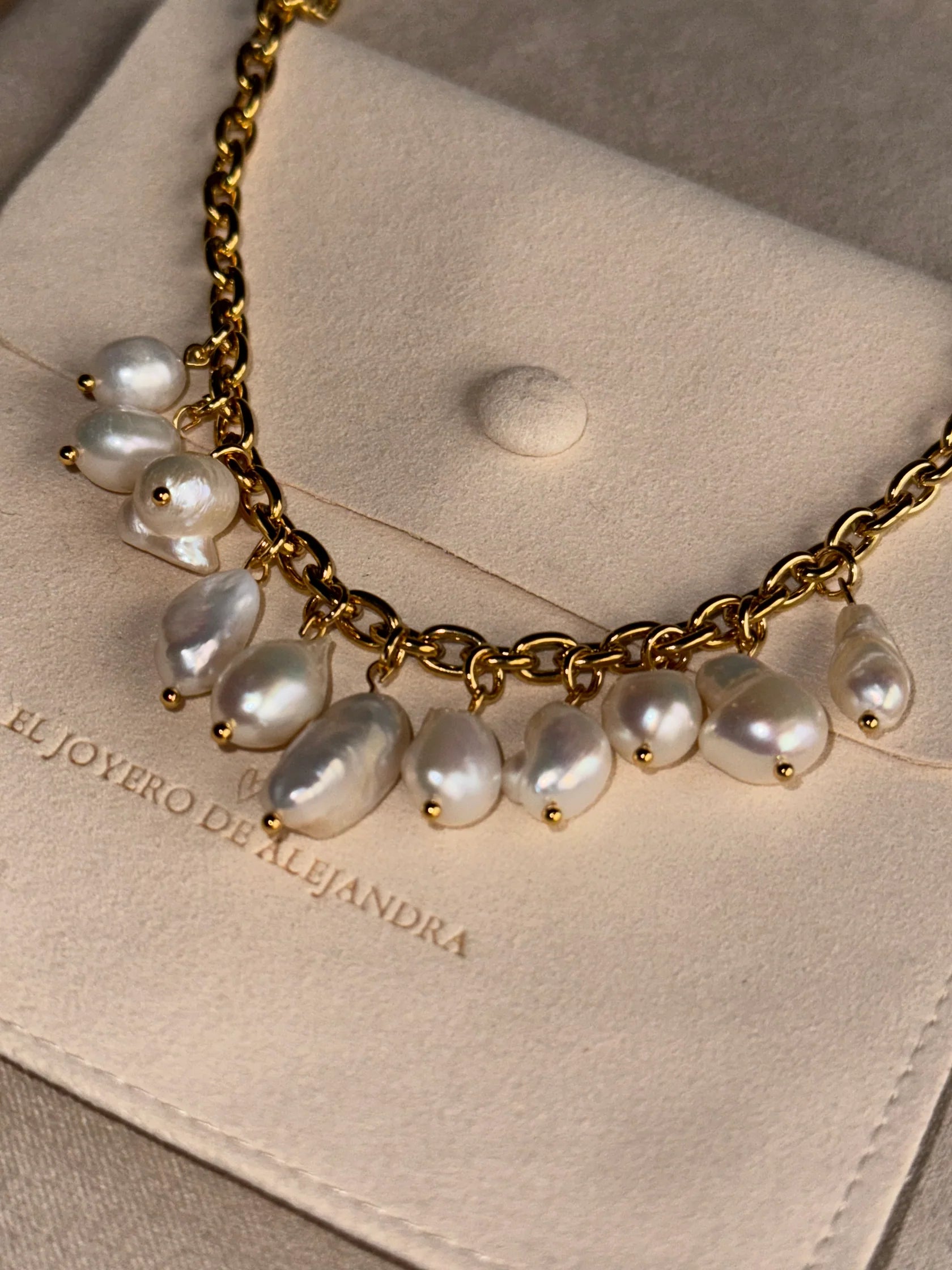 Gargantilla December Perlas
