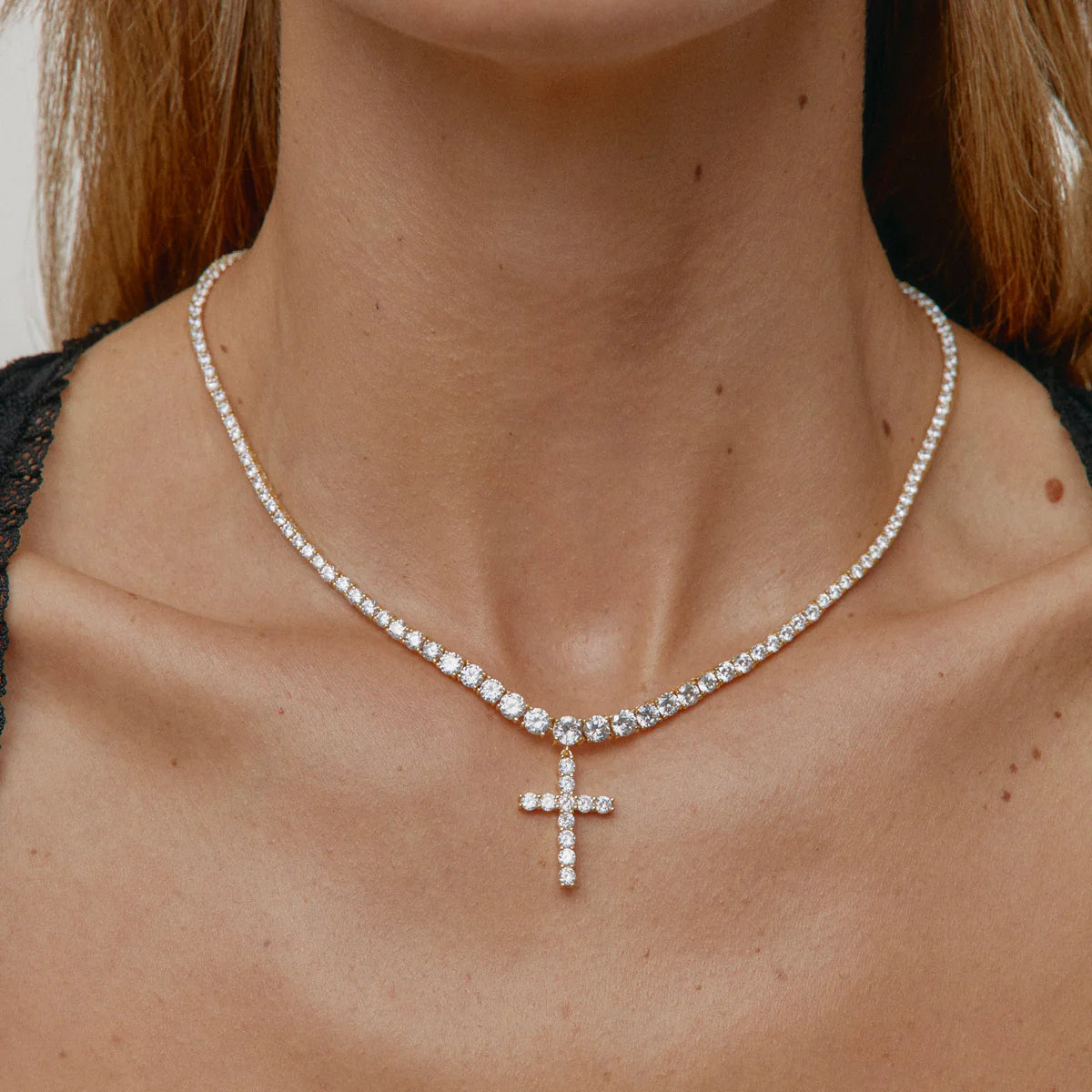 Collar Roos Gold