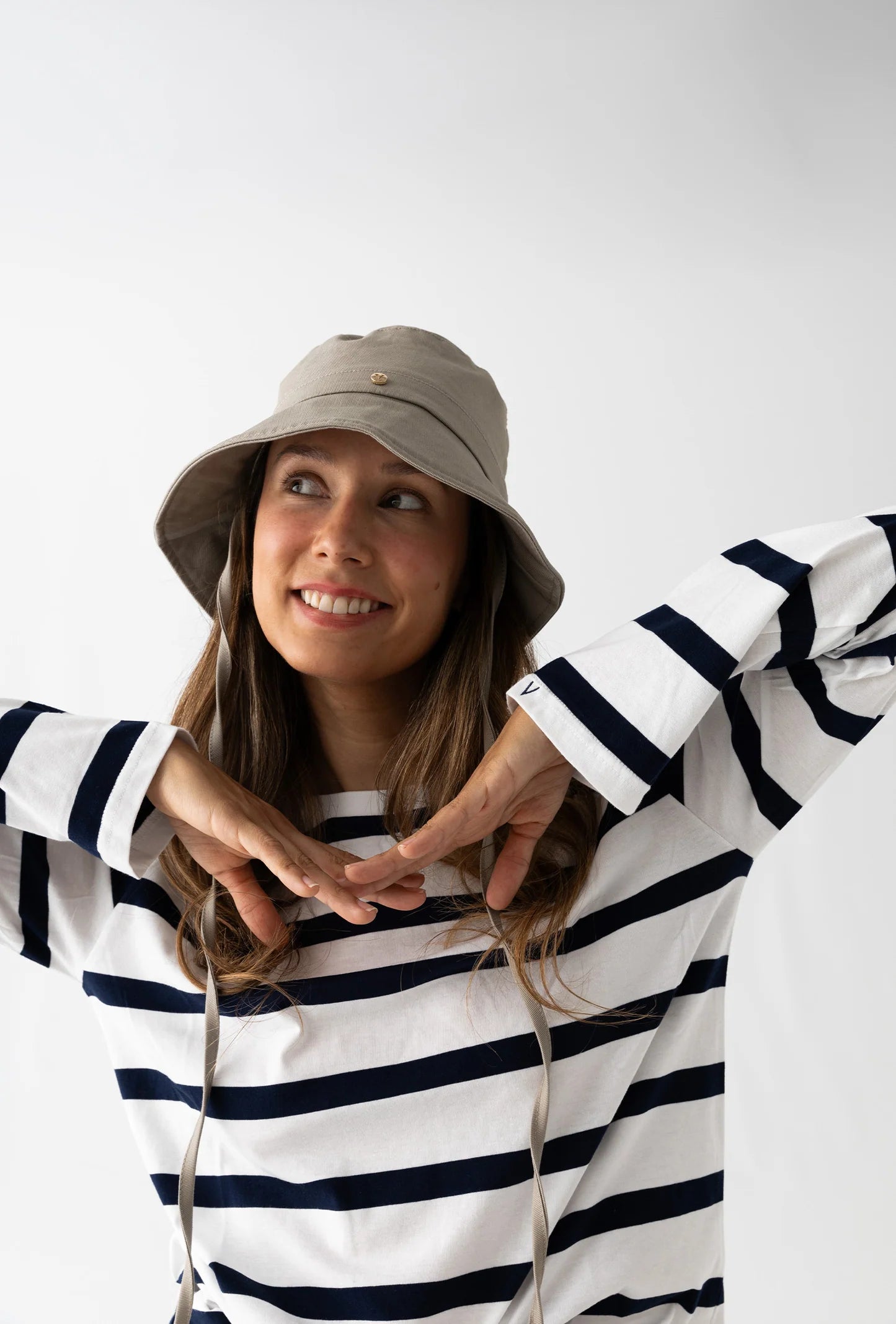 Bucket Hat