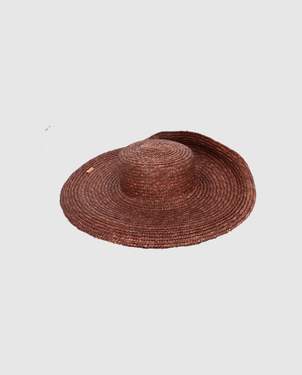 Pamela de Paja Cuchi Upbrim Chocolate