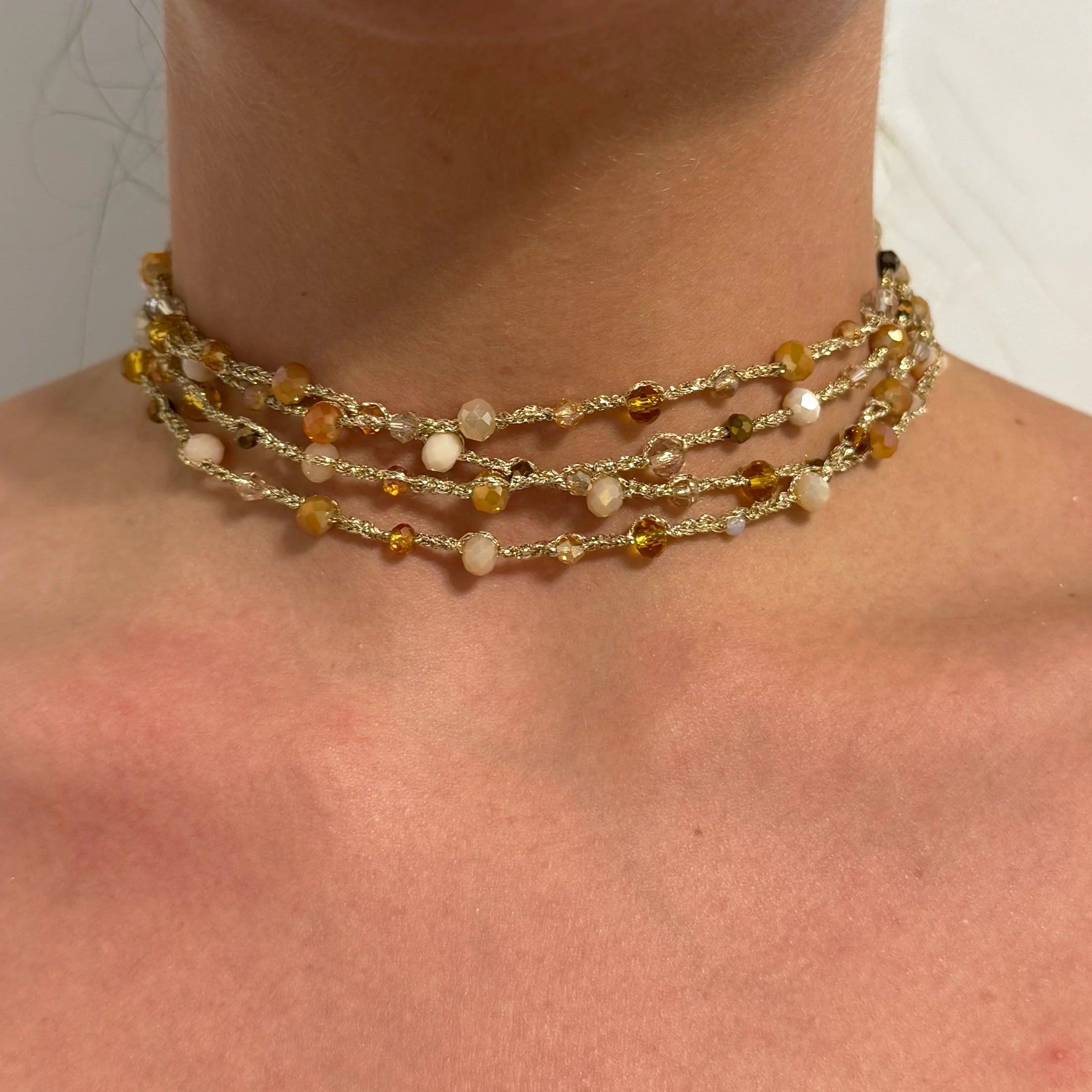 Collar Borlas Tierra