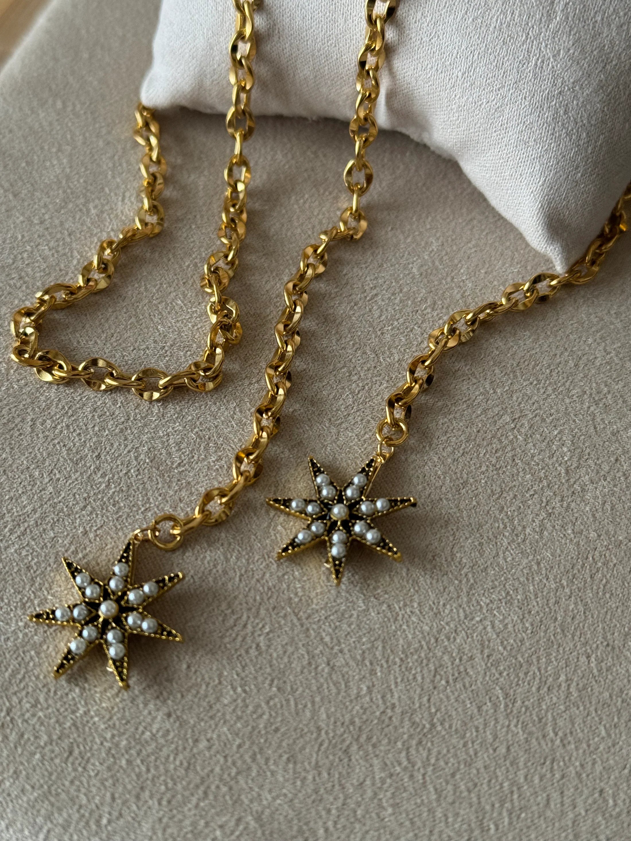 Collar Raíces Dos Estrellas Multiposición Claro