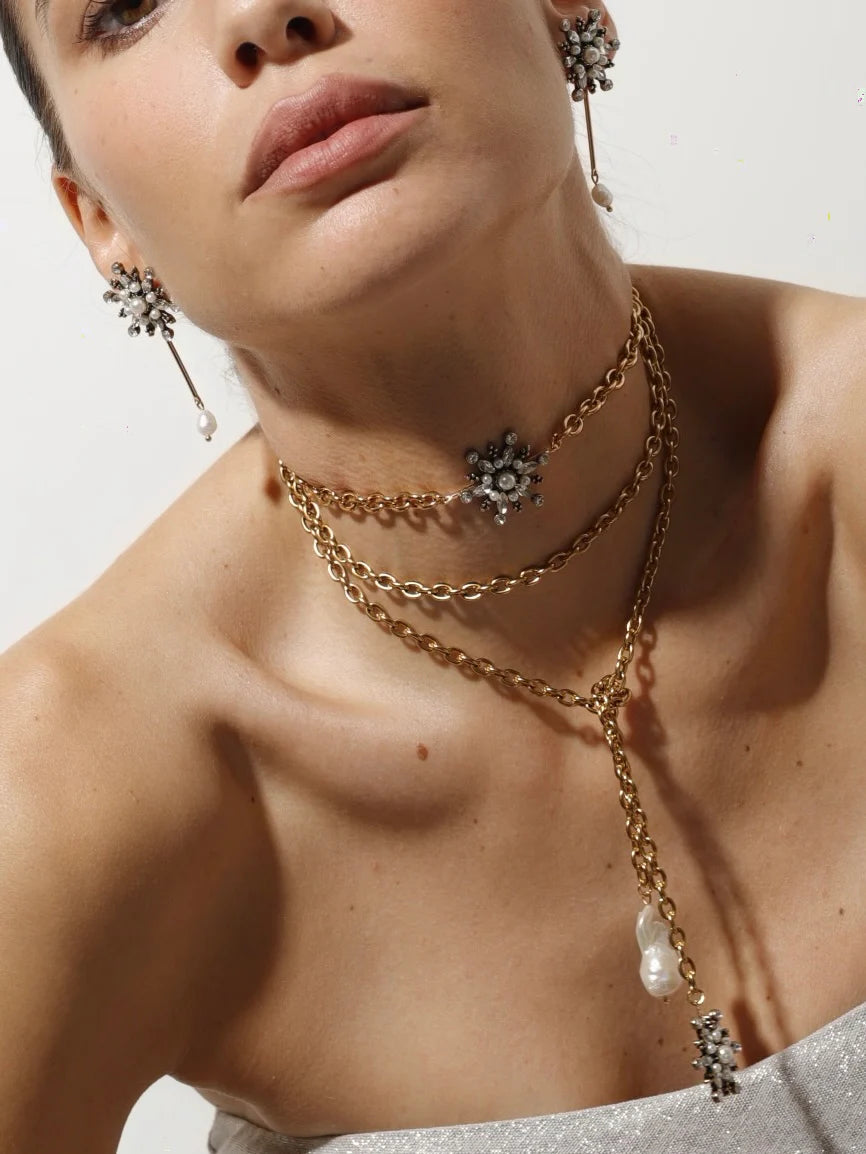 Choker Raíces Estrella Emperlada Tono Claro