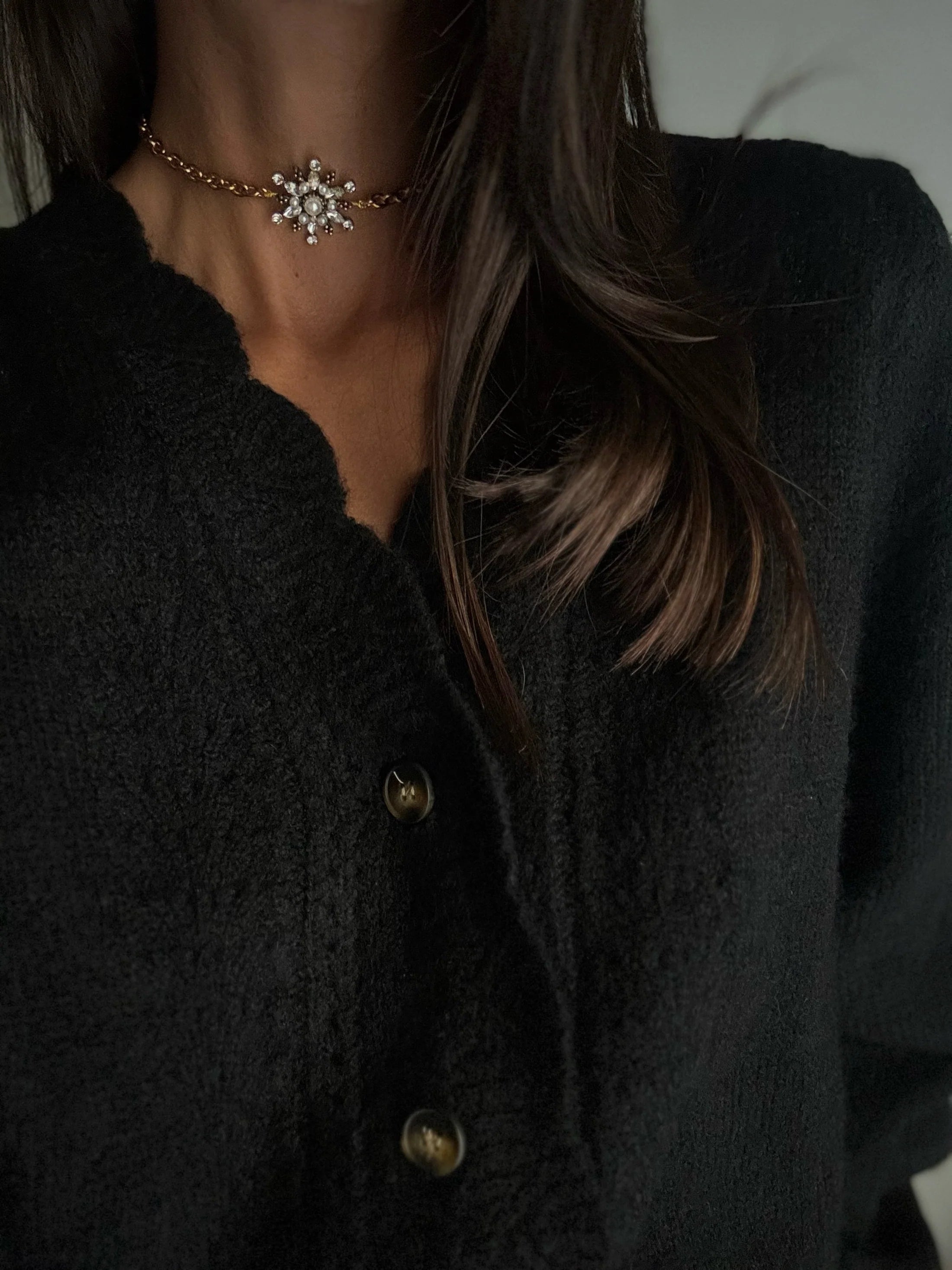 Choker Raíces Estrella Emperlada Tono Claro