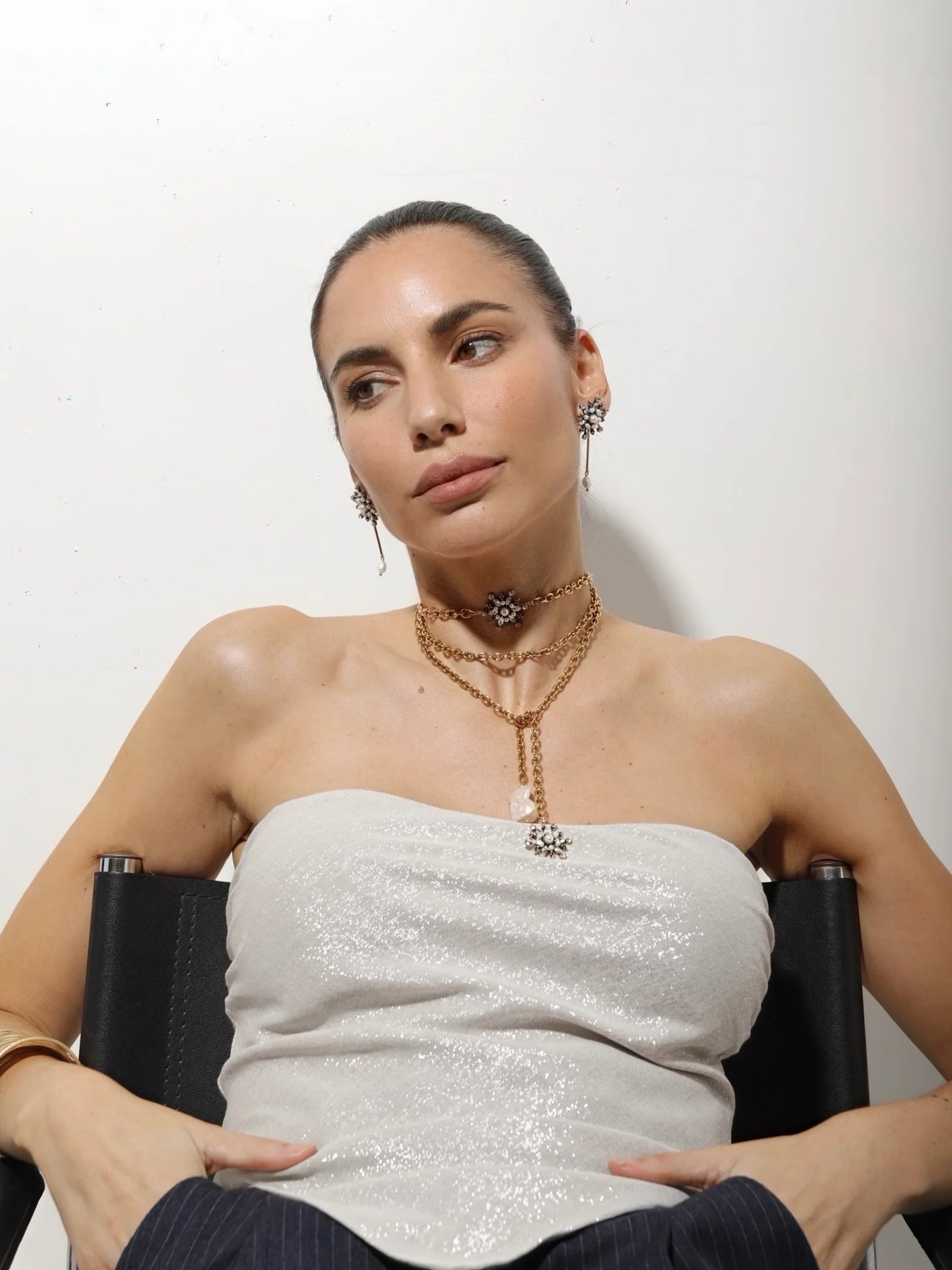 Choker Raíces Estrella Emperlada Tono Claro