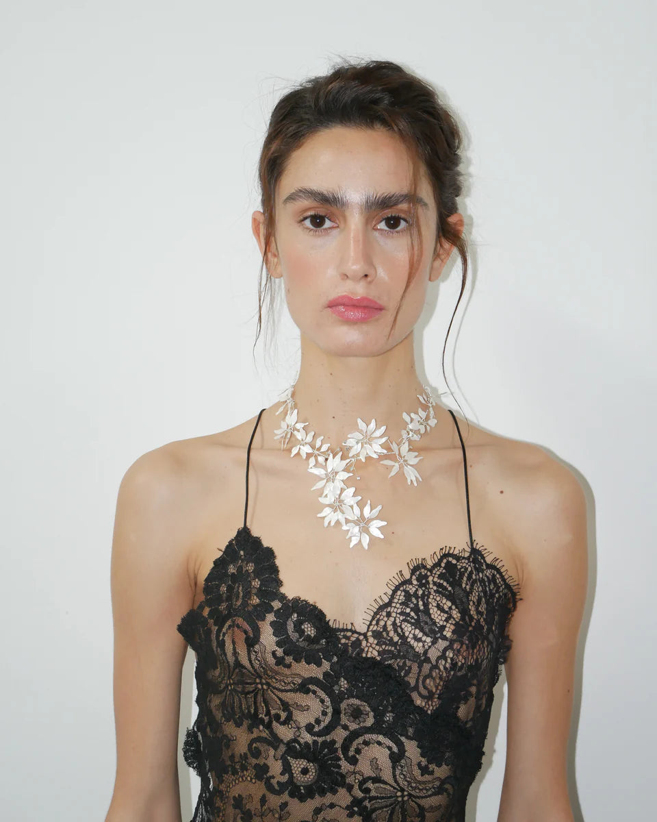 Collar Silencio Nieve