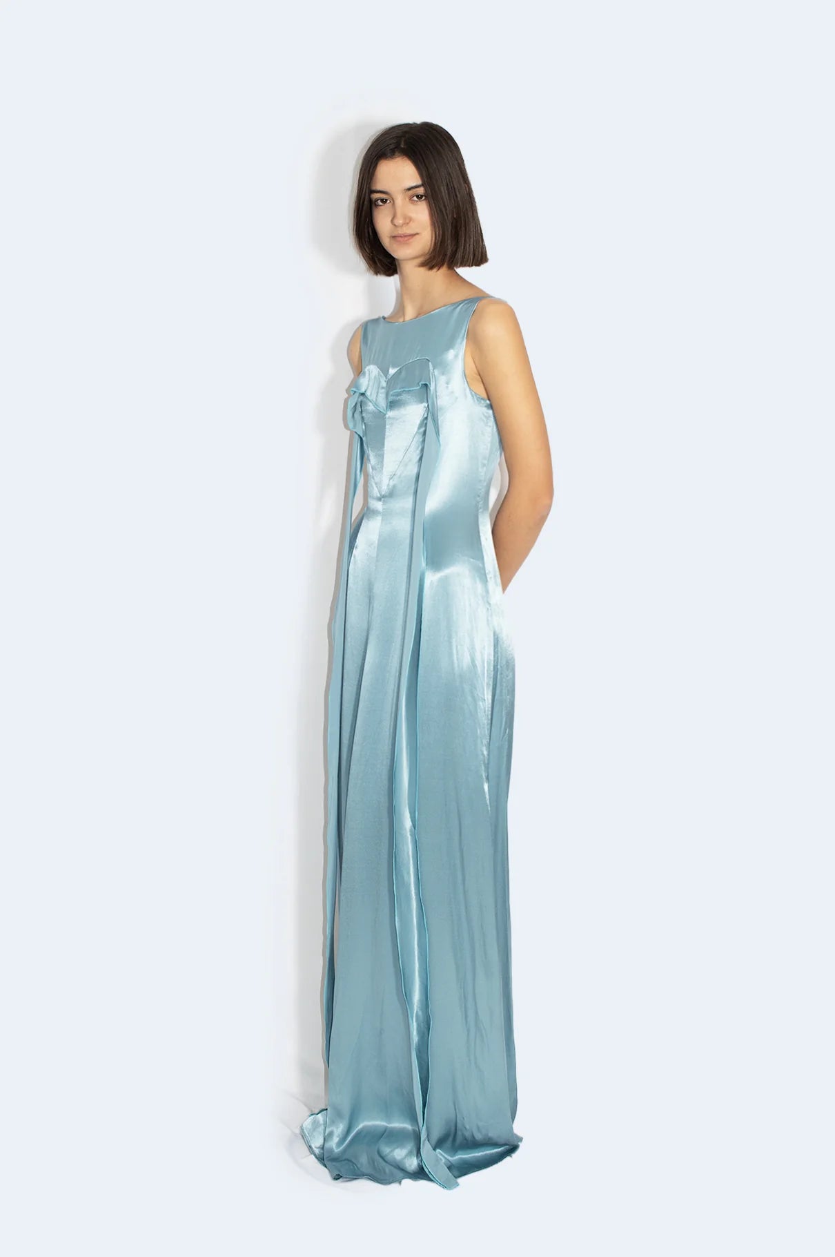 Vestido Azul Satinado Corazón
