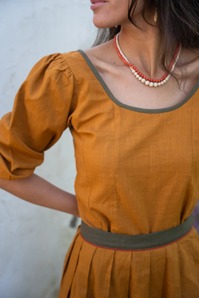 Top Y Falda Mostaza y Verde