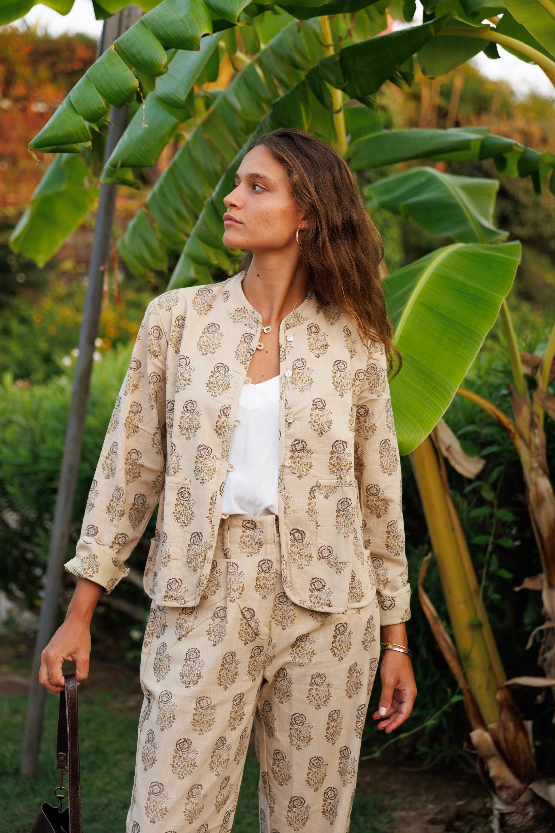Chaqueta Estampada Berenjena y Ocre