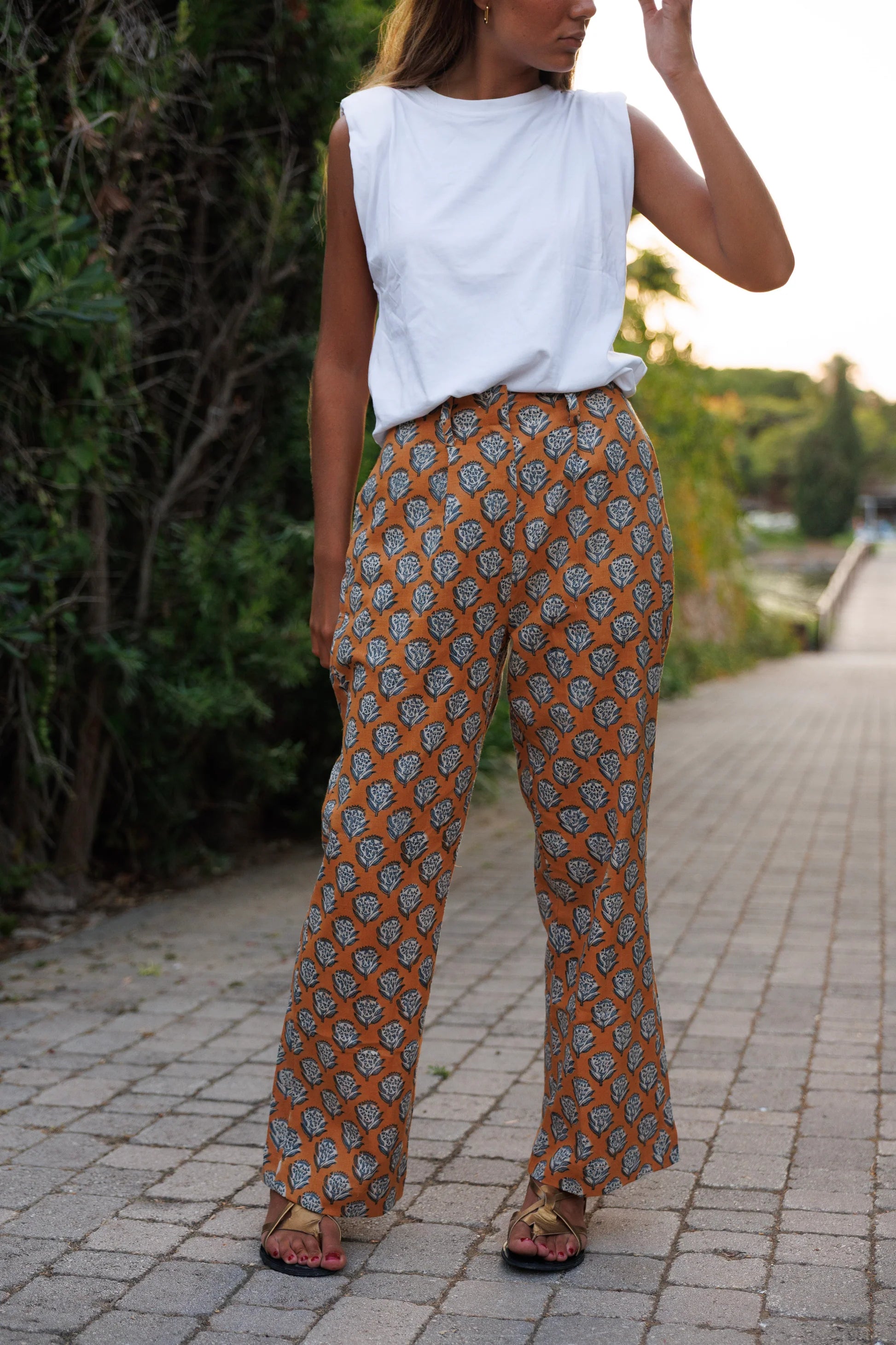 Pantalón Estampado Teja y Azul