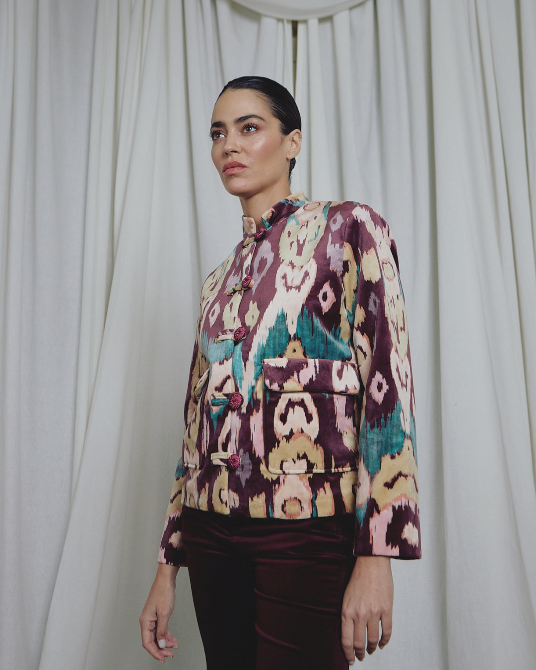 Chaqueta Tang Burgundy Ikat