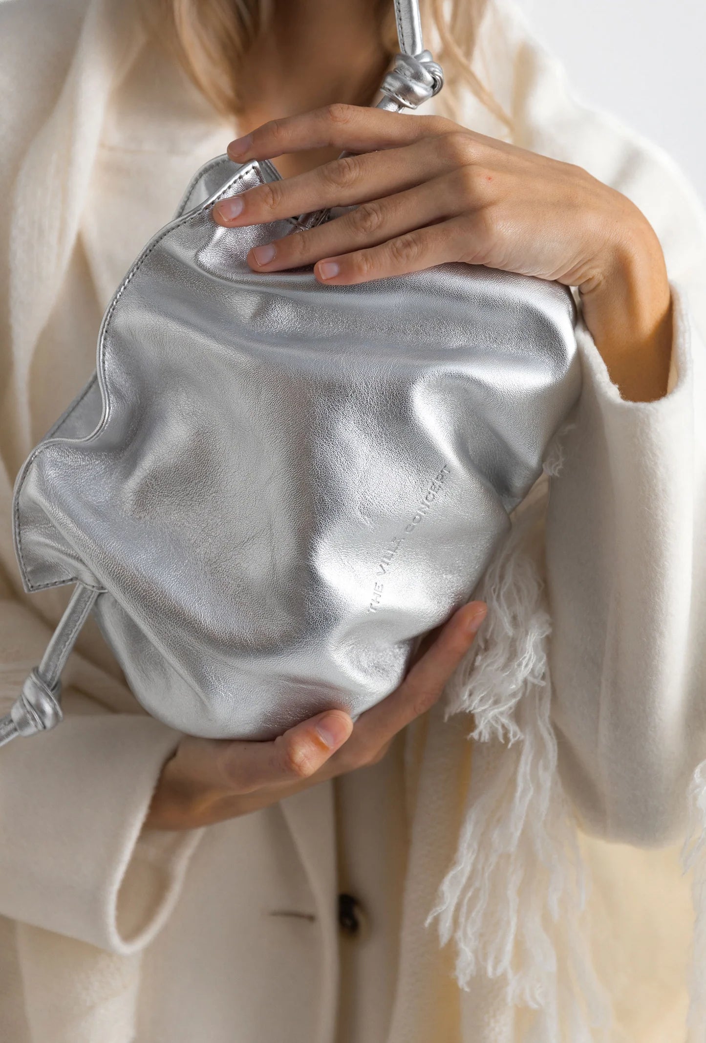 Bolso Shell Bag: Re-Edited Silver