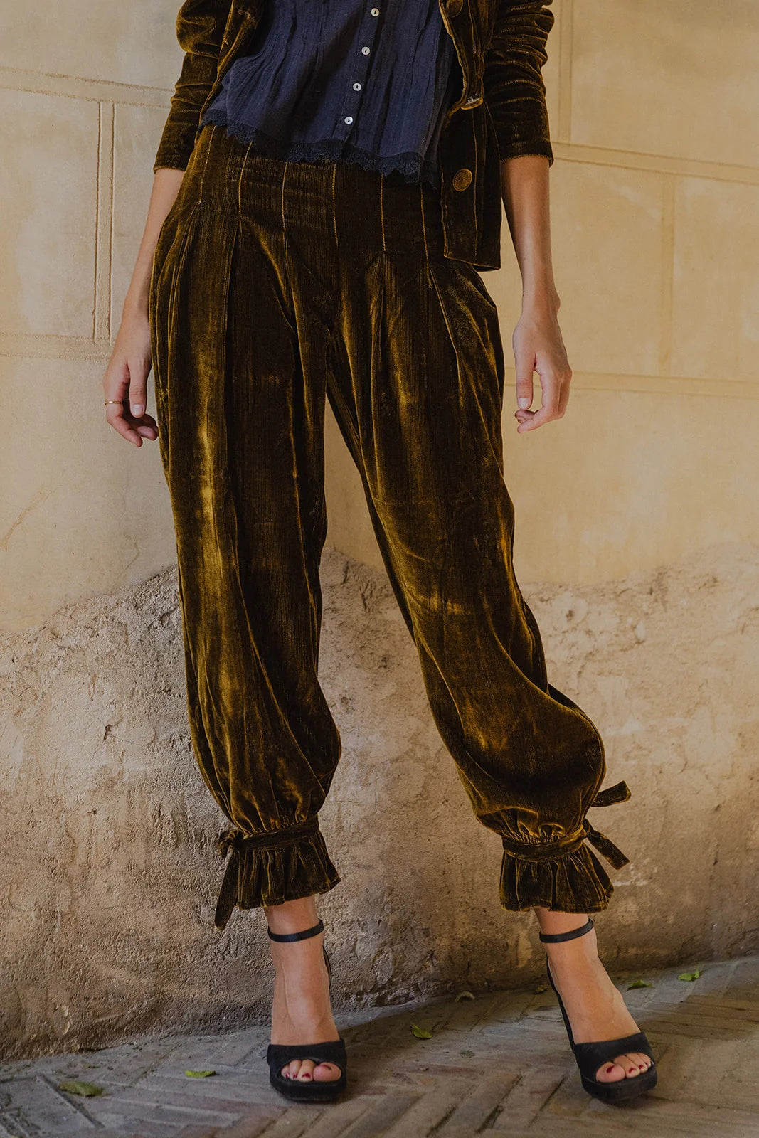 Pantalon Brillo Ocre