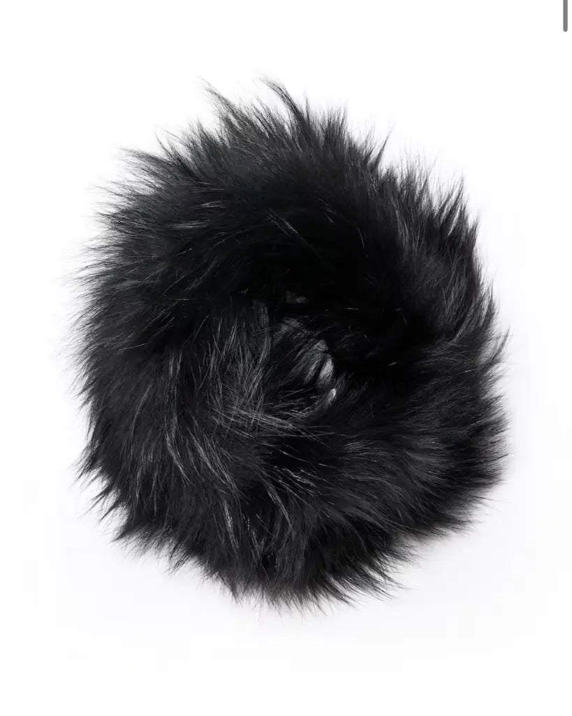 Cuello Zorro Negro