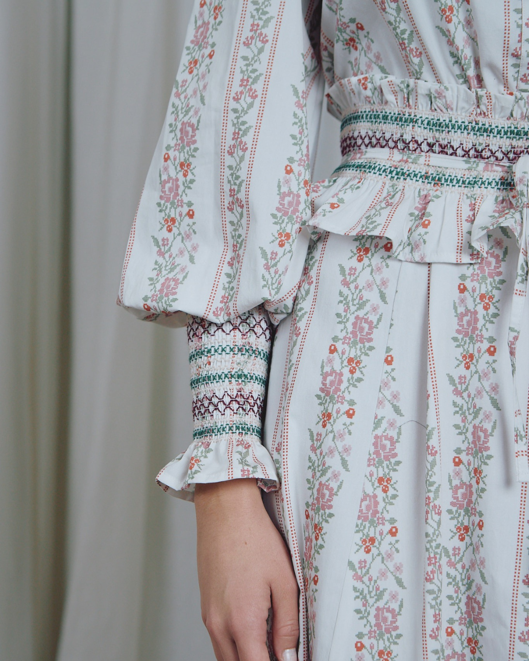 Vestido Flirt Embroidery Toffee