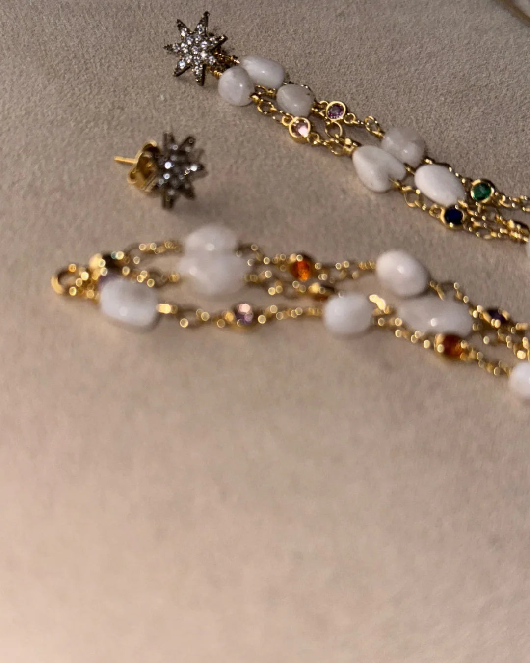 Pendientes Desmontables Light & Glass Blush Violeta Raíces