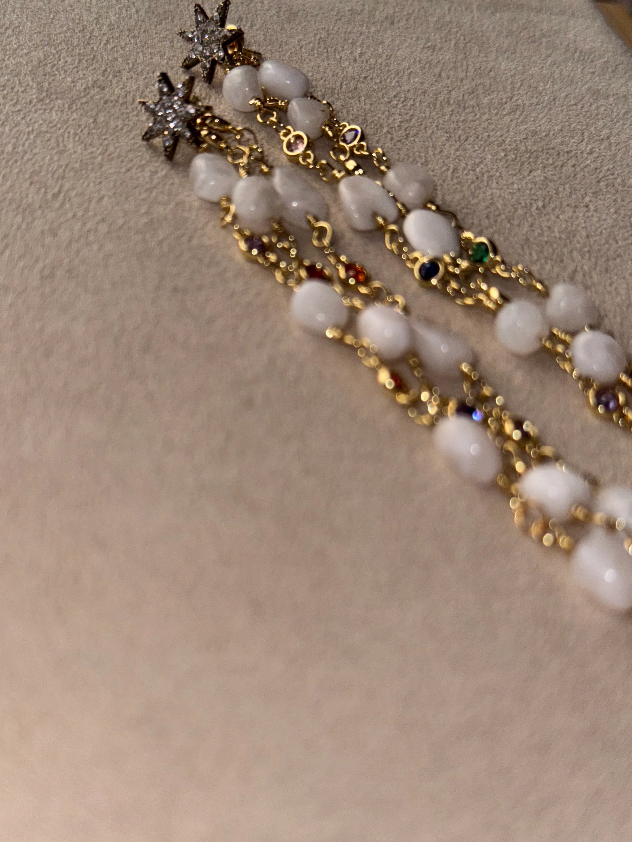 Pendientes Desmontables Light & Glass Blush Violeta Raíces