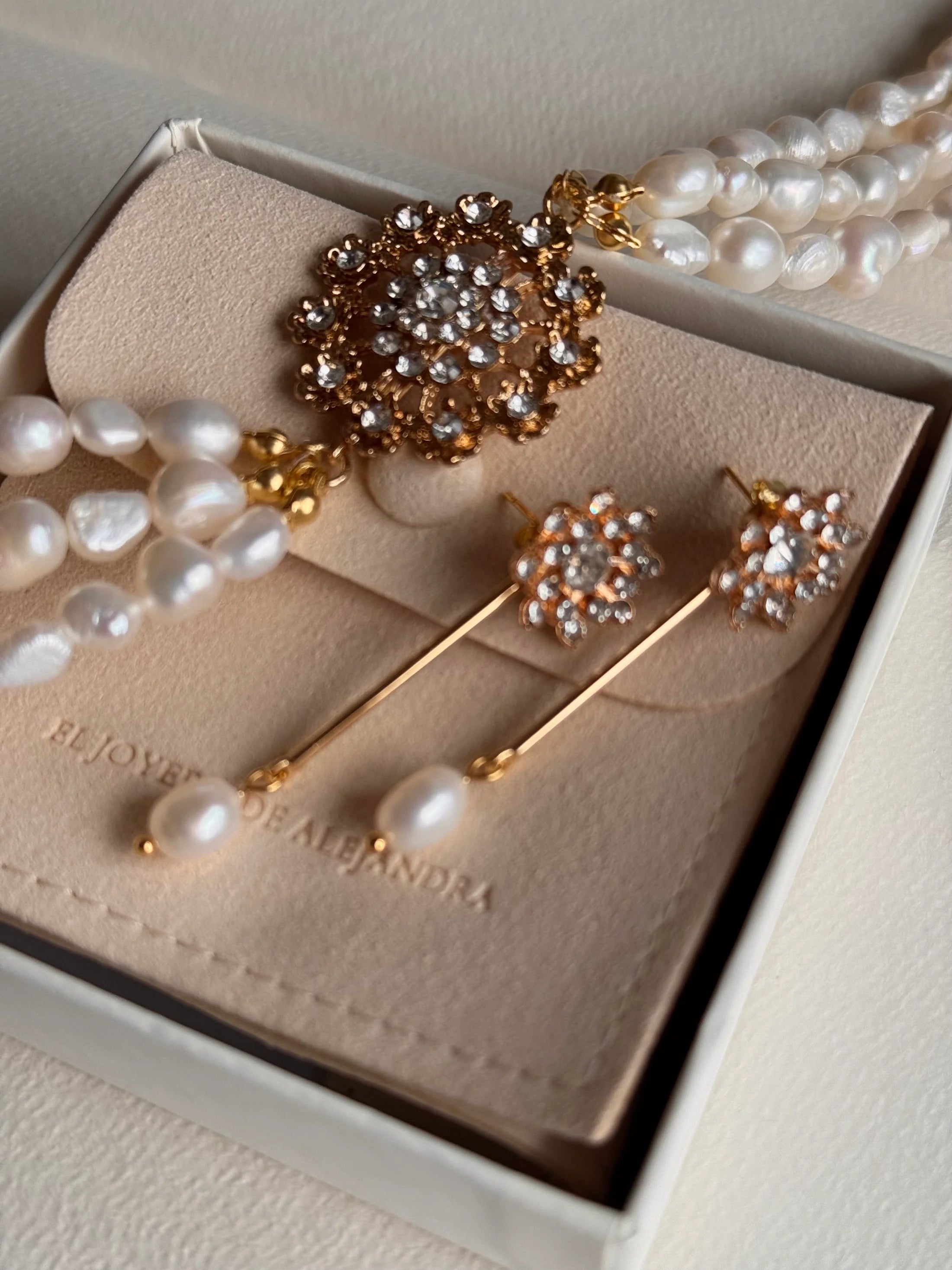 Pendientes Raíces Estrella Glow Desmontables