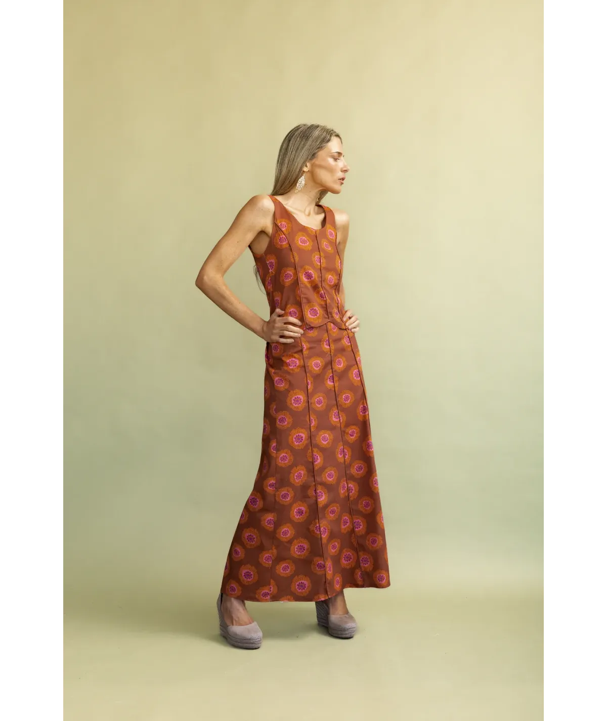 Falda Pavía Caldera
