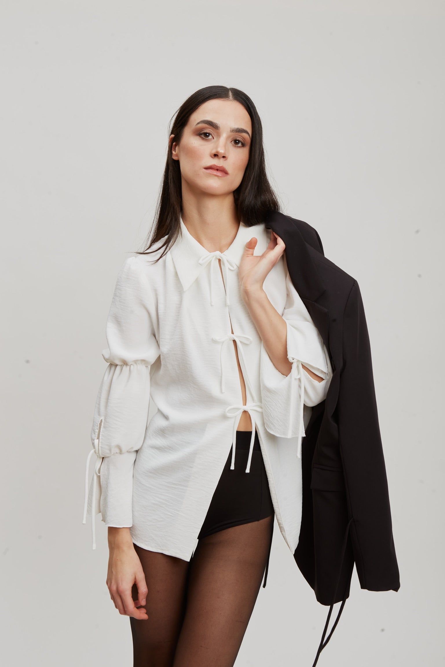 05 Le Blouse Blanca