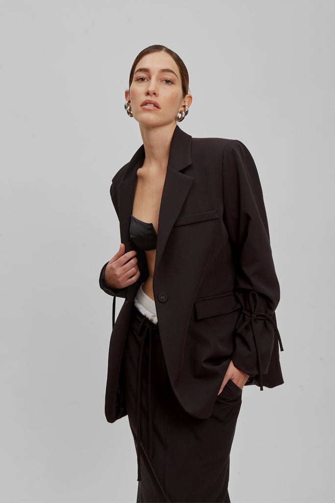 04 Over Blazer Black