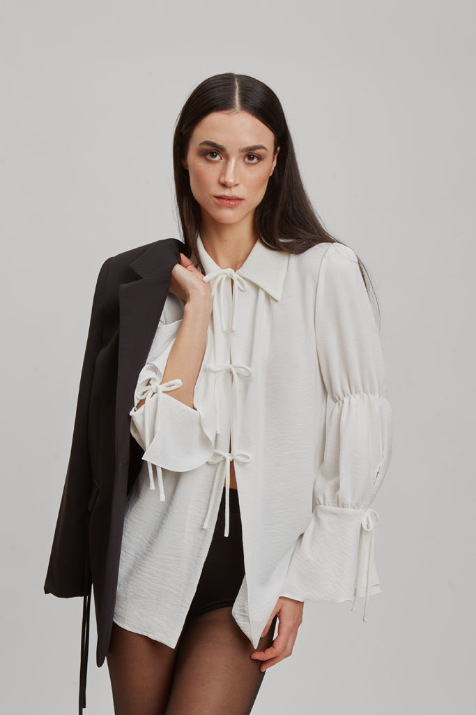 05 Le Blouse Blanca