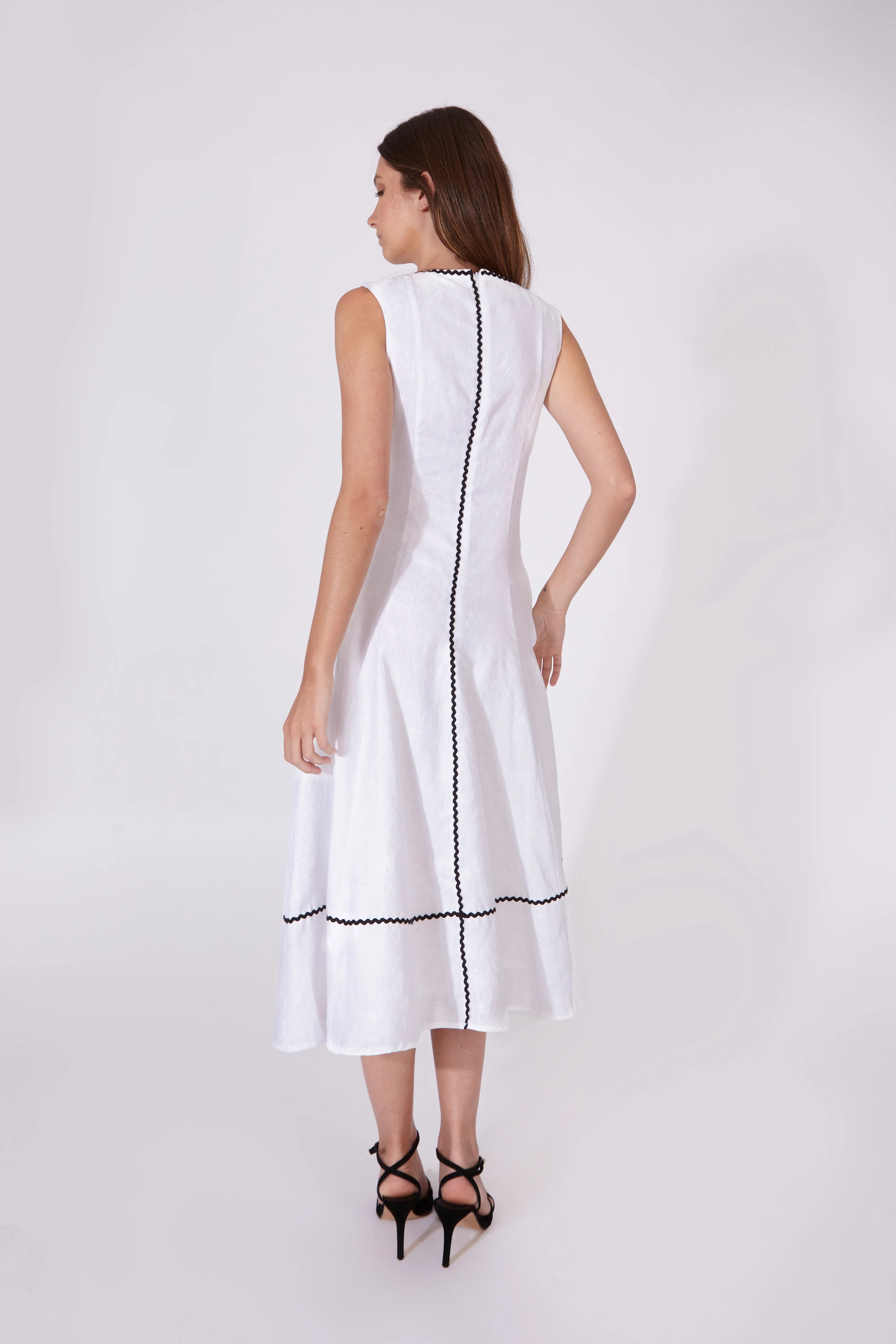 Vestido Kasauli Jacquard Blanco 100% Lino