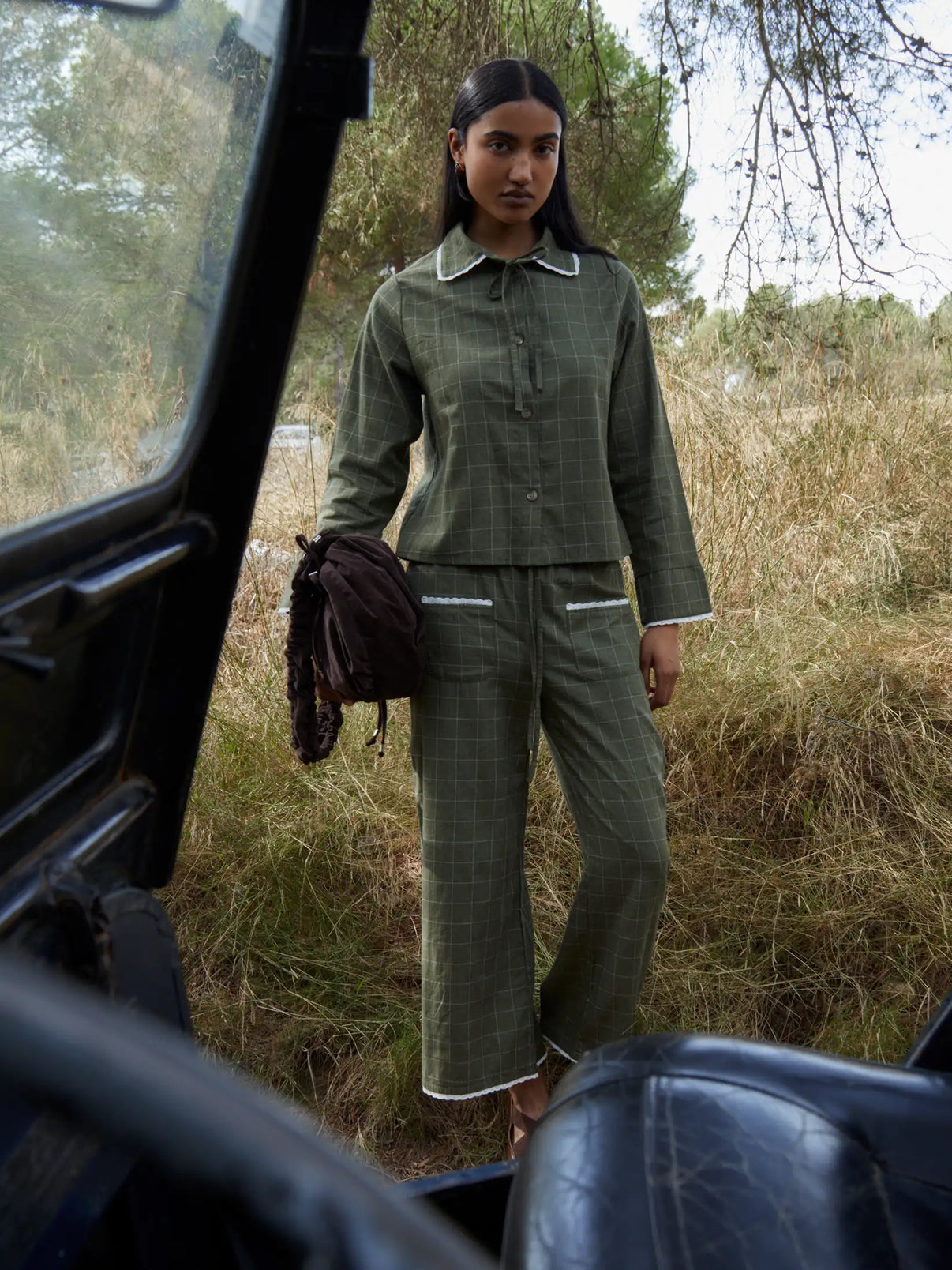 BETTY PLAID GREEN AND WHITE LONG PANTS