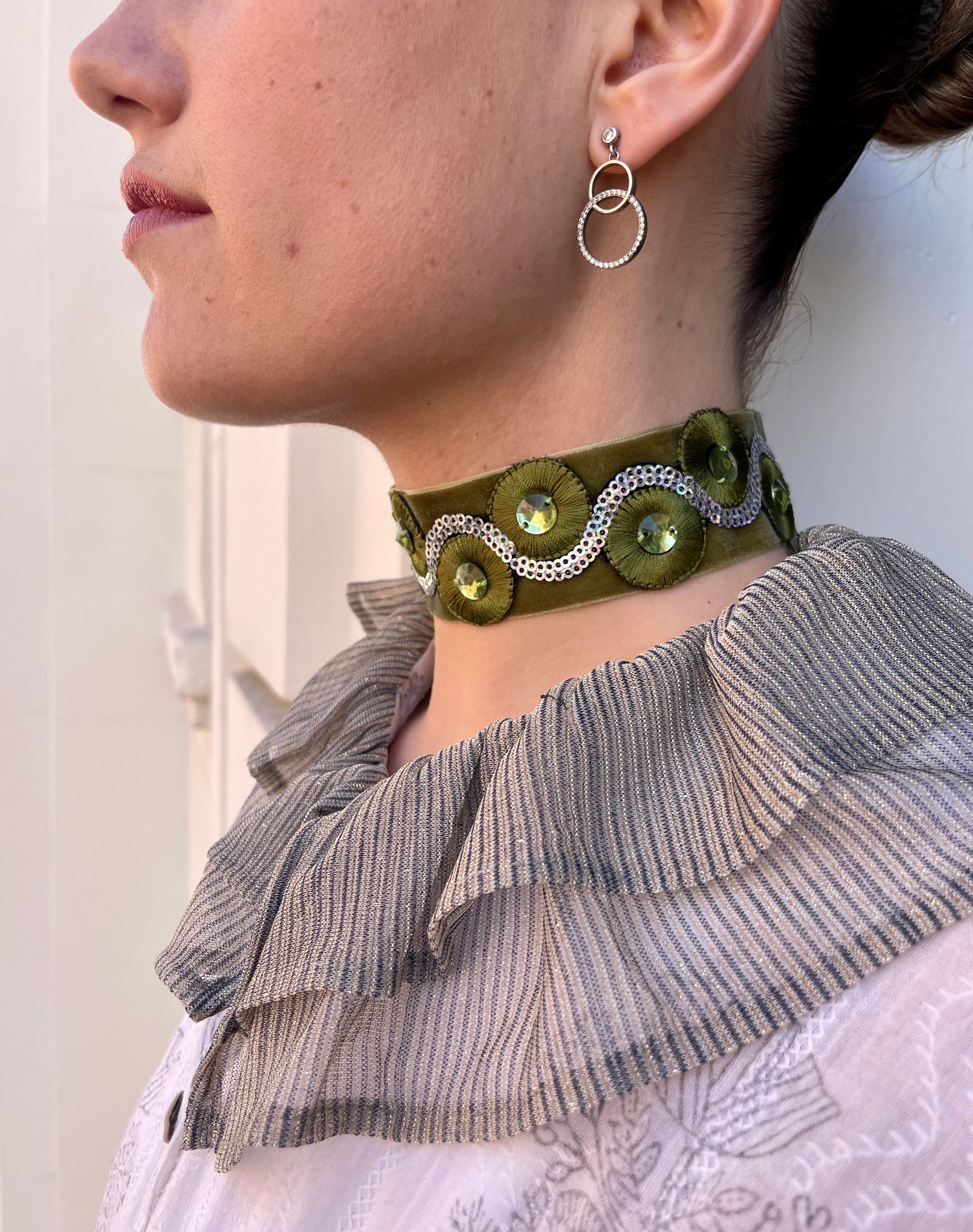 Choker Karina Verde Musgo