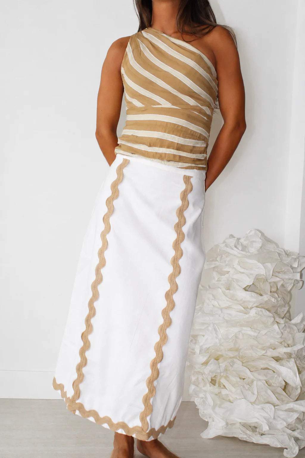 Falda Sinu Beige