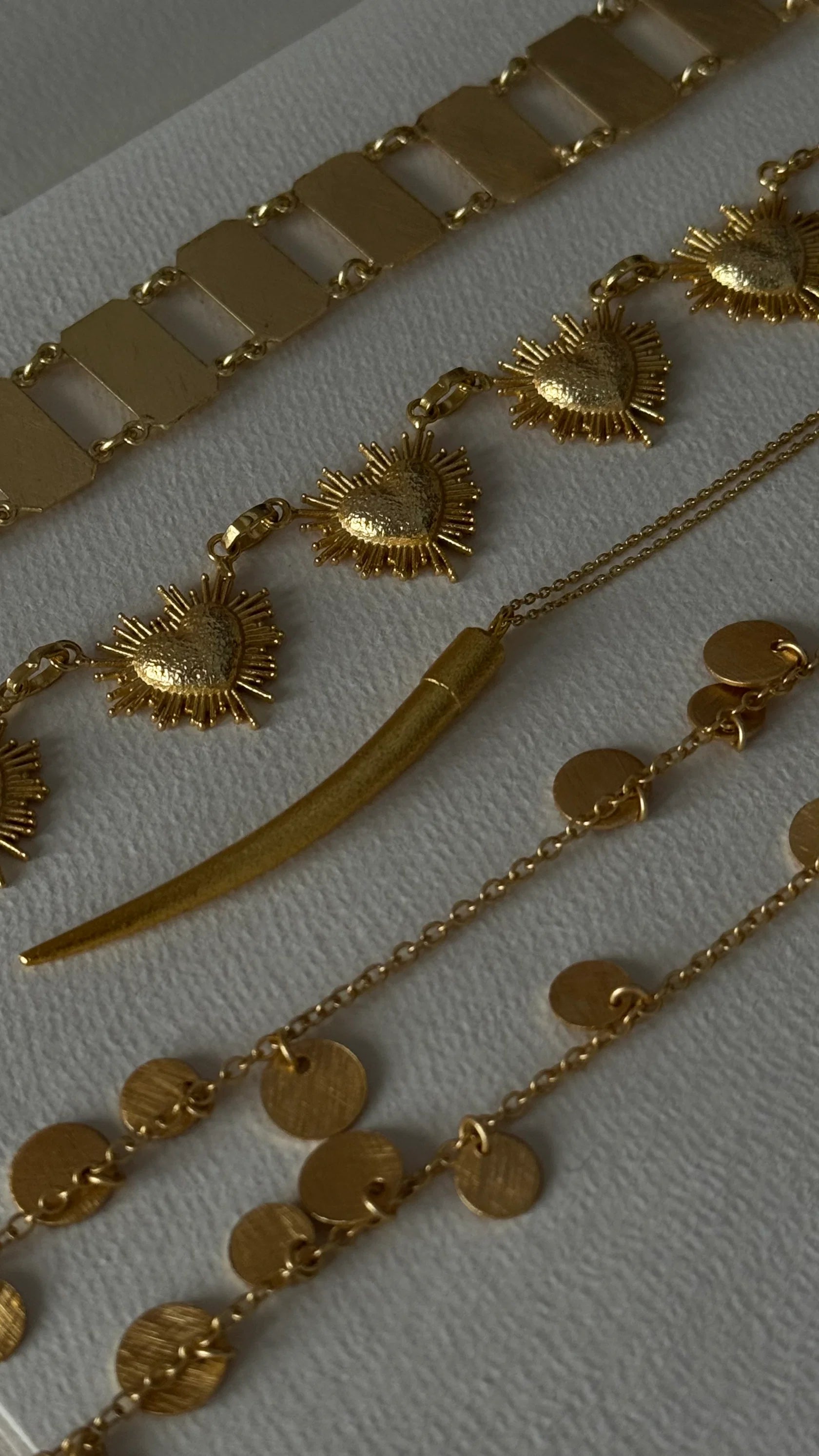 Gargantilla Corazones Oro SAFARA