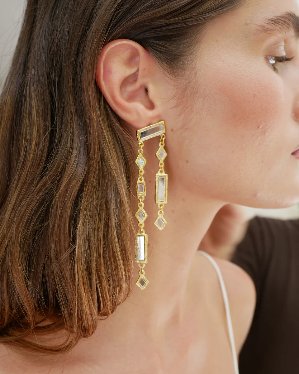 Pendientes Nira Oro