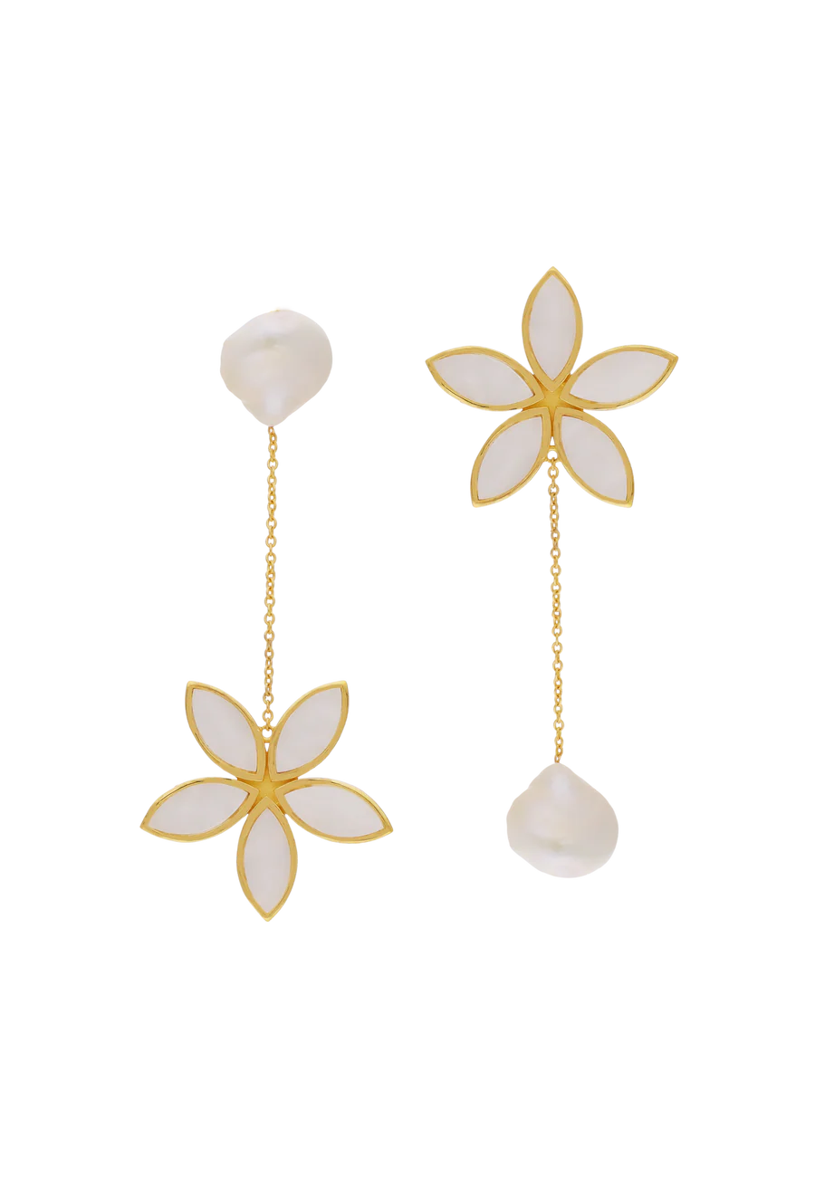 Pendientes White Lotus