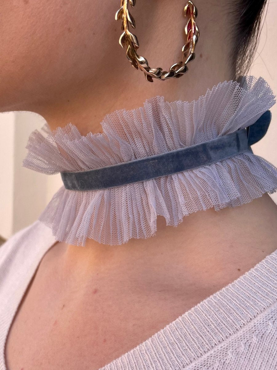 Choker Eugenia Azul Grisáceo