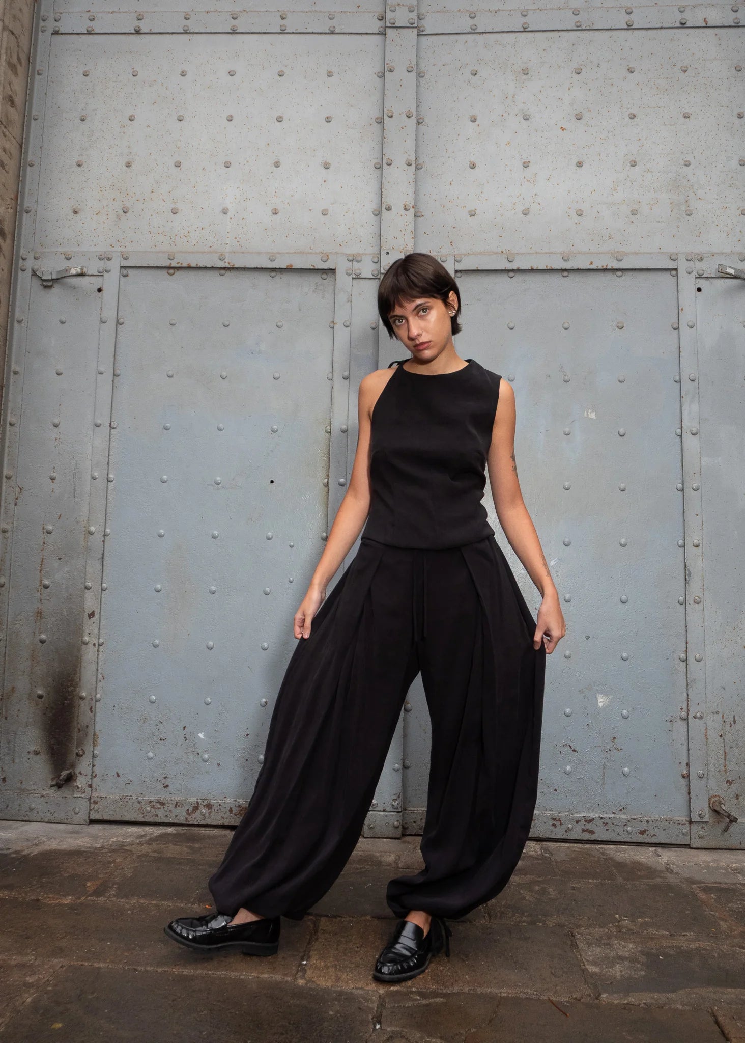 Pantalón Baki Negro ‘Cupro Touch’