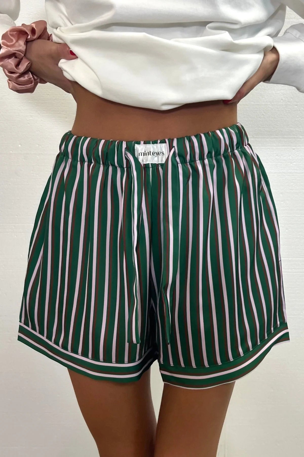 Alex Satin Short Pants Dark Green Stripes