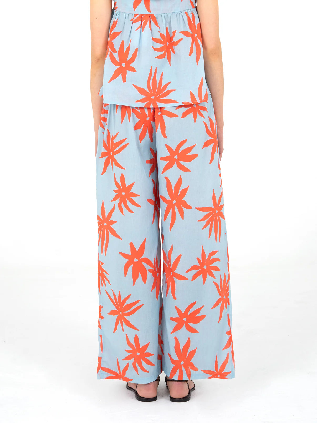 MAGICIAN FLORAL PRINT BLUE PANTS