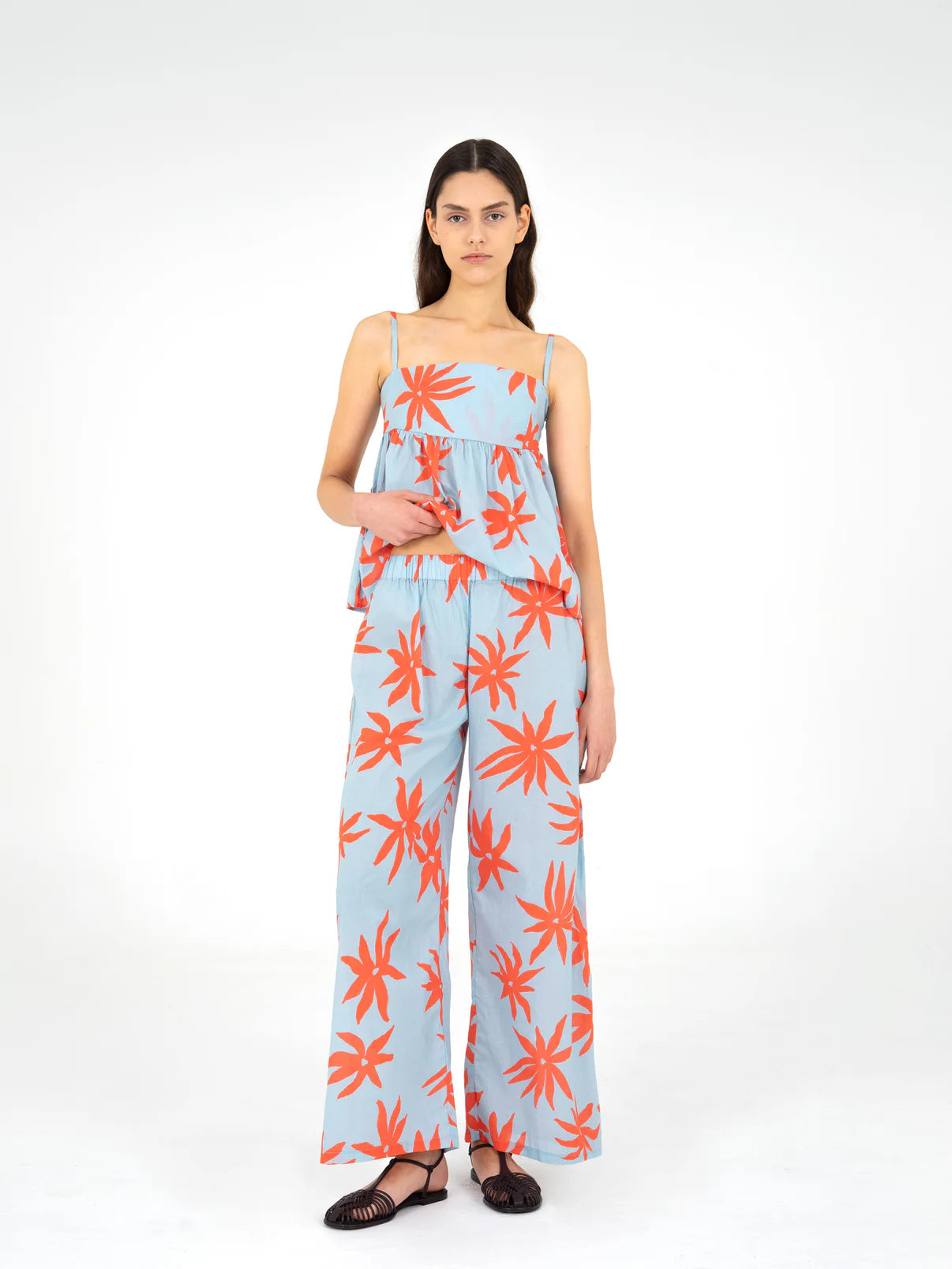 MAGICIAN FLORAL PRINT BLUE PANTS