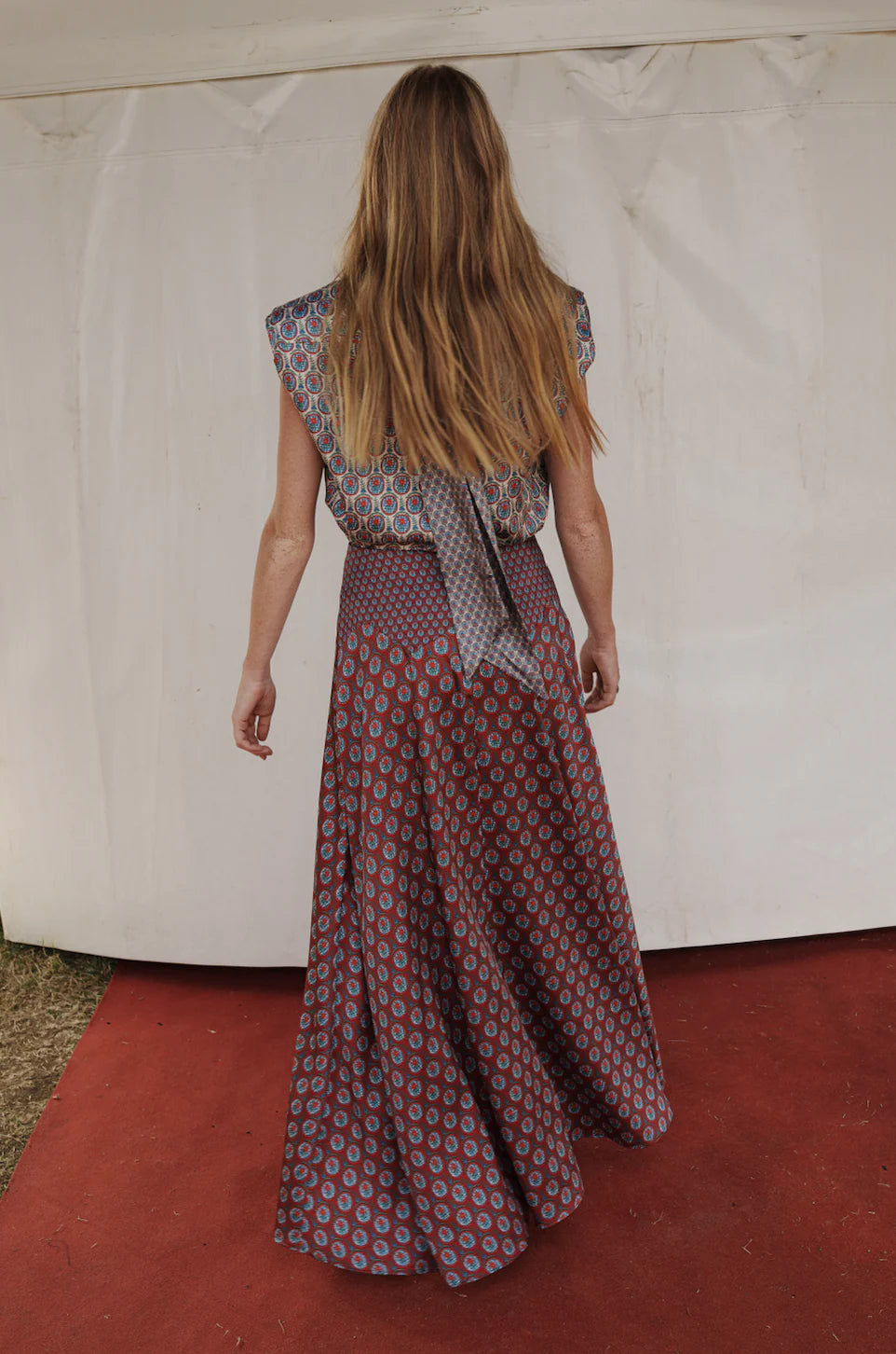 Falda Liona Roja